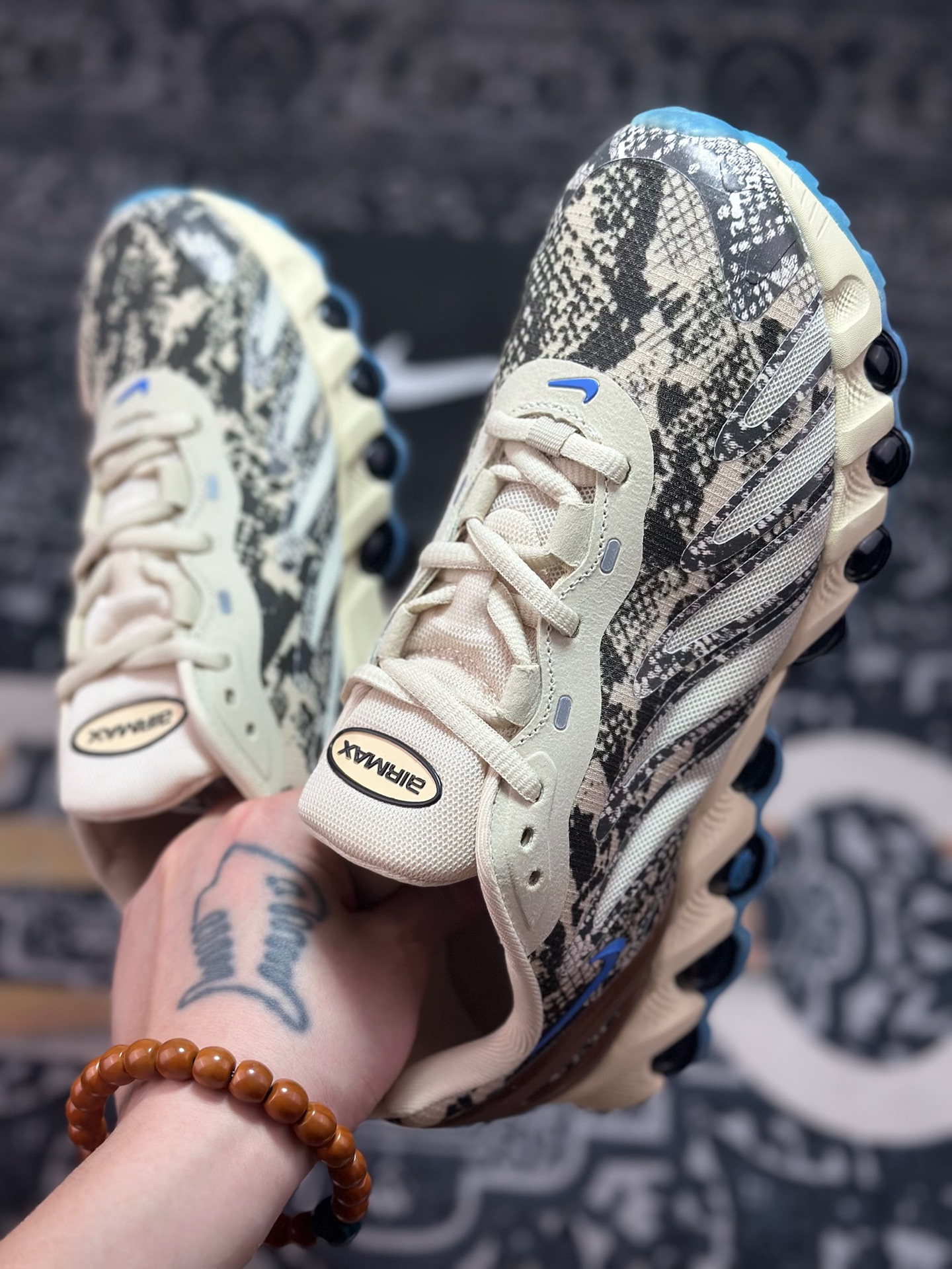 原装级别 Nk Air Max Dn8 耐克运动舒适减震气垫跑步鞋 FQ7860-002