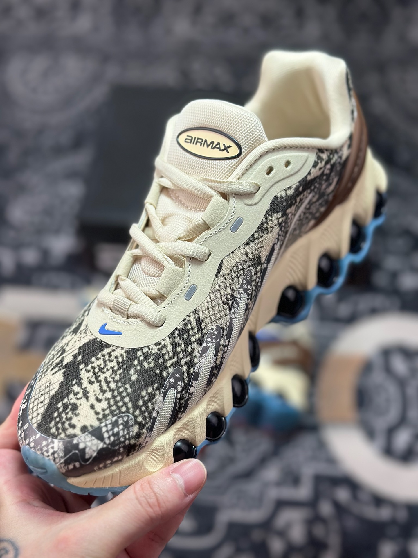 原装级别 Nk Air Max Dn8 耐克运动舒适减震气垫跑步鞋 FQ7860-002