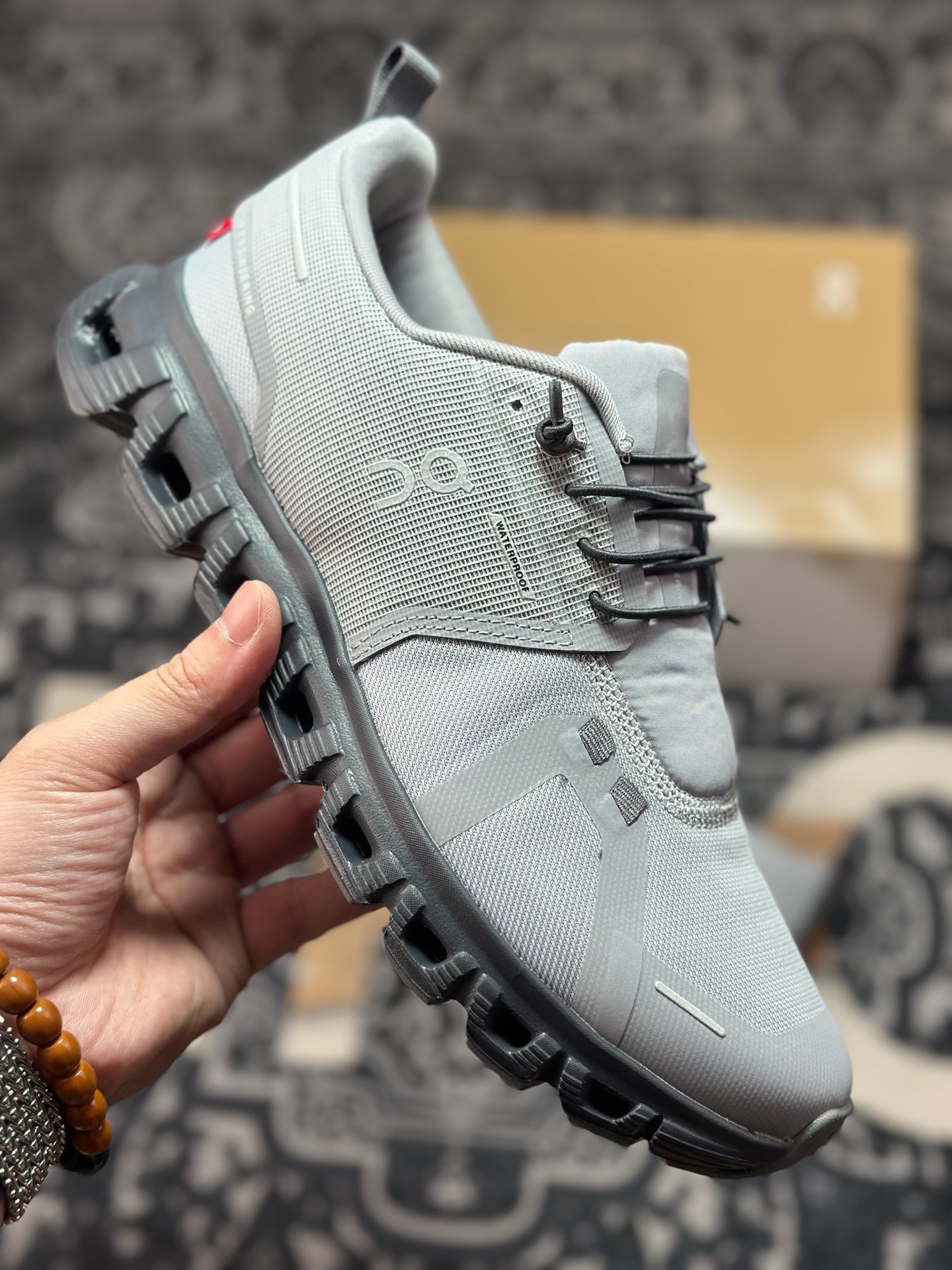 原装级别 ON 昂跑 On Cloud 6 系列 网面透气运动鞋跑步鞋