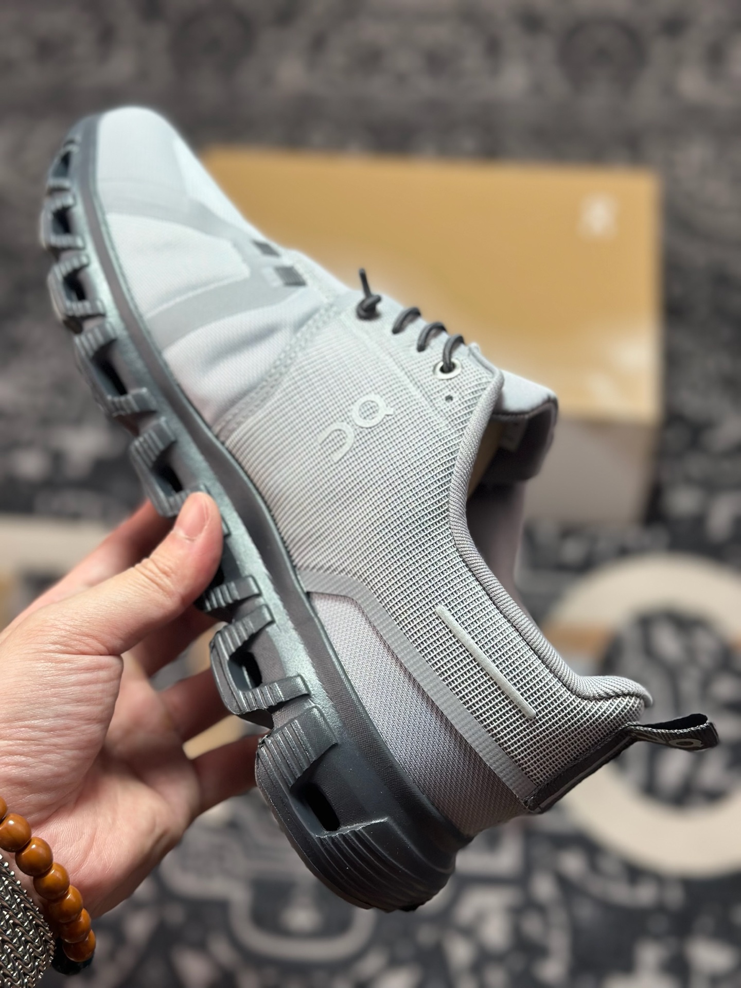 原装级别 ON 昂跑 On Cloud 6 系列 网面透气运动鞋跑步鞋