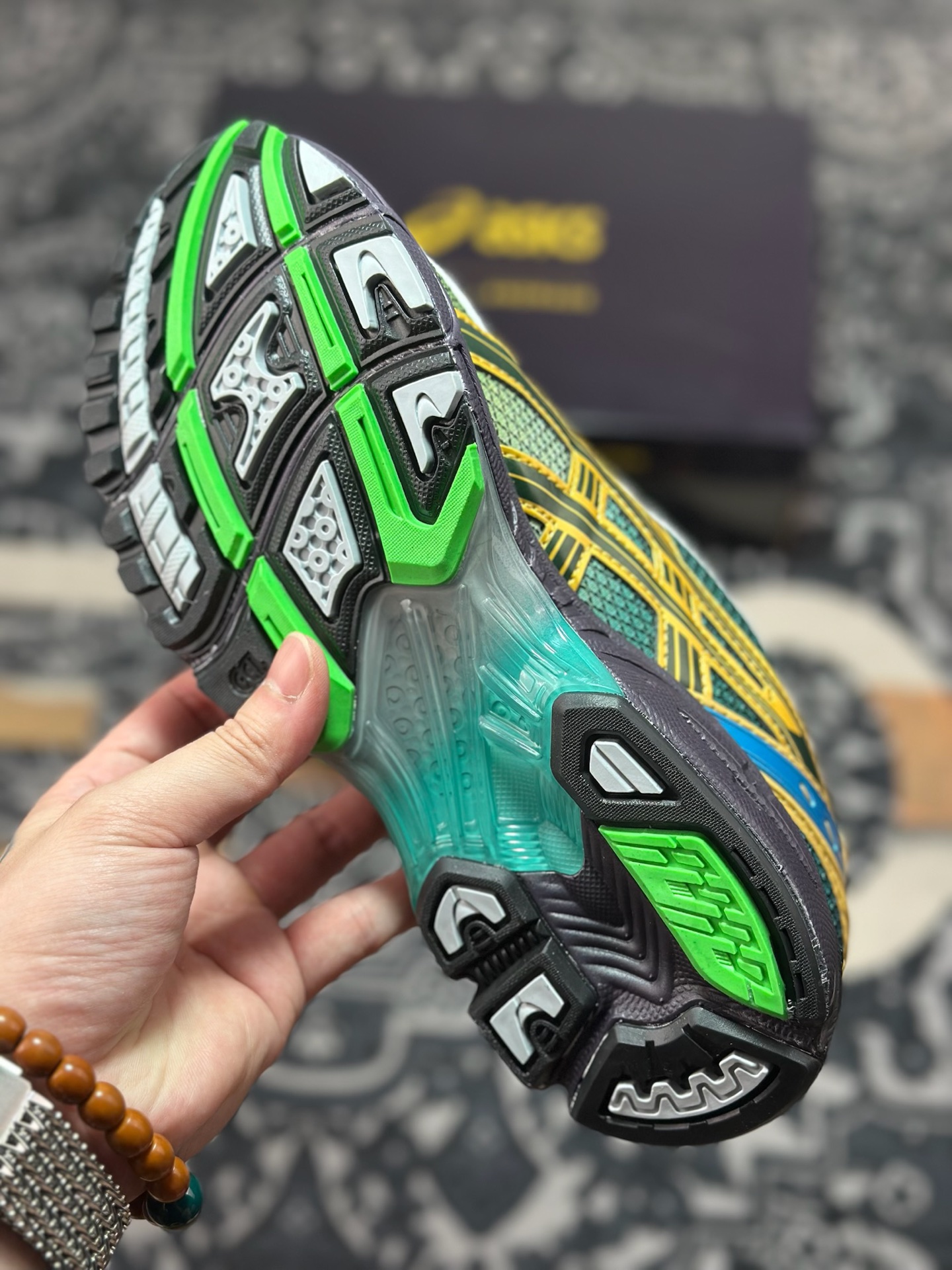 原装级别 Asics Gel-Nimbus 10.1 亚瑟士复古先锋潮流拼接休闲跑步鞋 1203A723-100