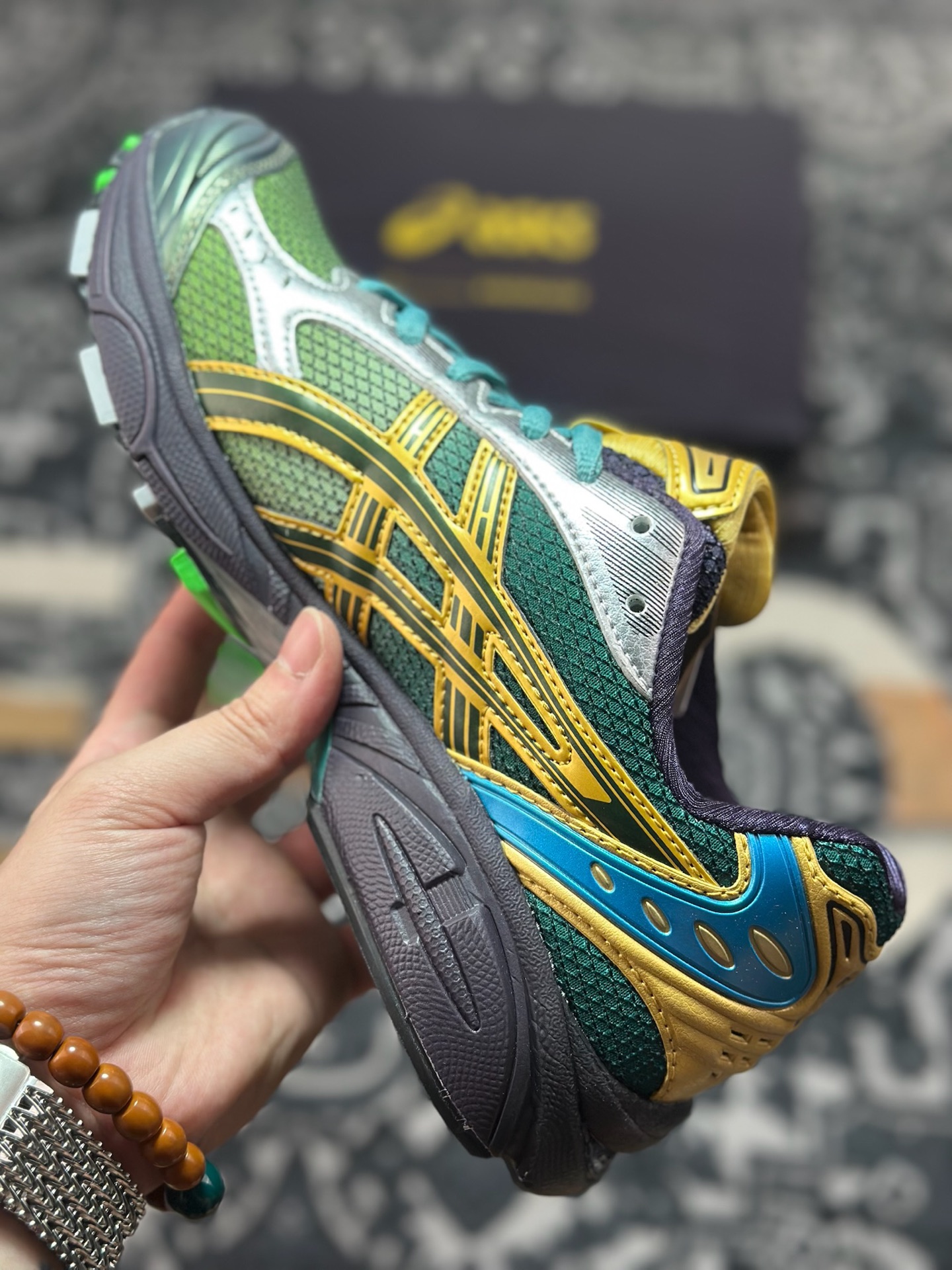 原装级别 Asics Gel-Nimbus 10.1 亚瑟士复古先锋潮流拼接休闲跑步鞋 1203A723-100