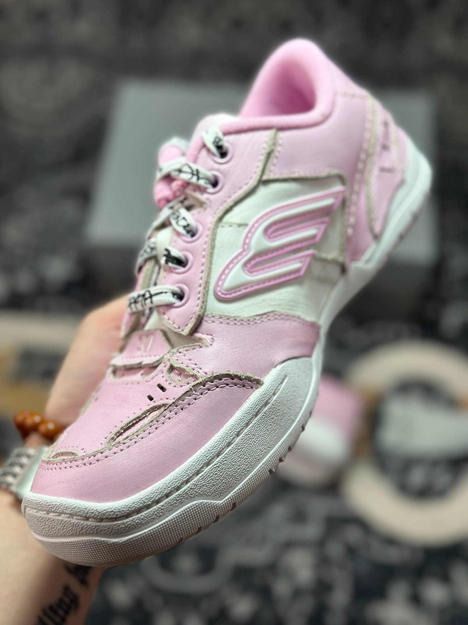 优选 原装级别 Balenciaga 巴黎世家 Hamptons 手工做旧款 牛皮革 复古圆头系带低帮休闲鞋