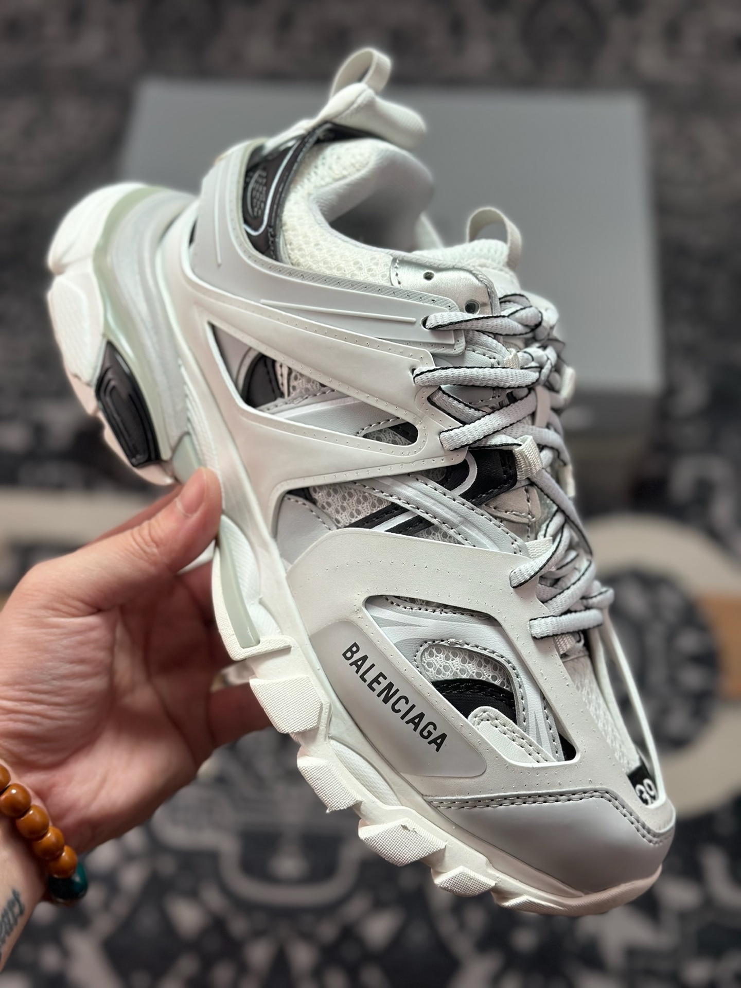 优选 原装级别 Balenciaga 巴黎世家 Track Sneaker 巴黎世家三代 户外概念复古老爹鞋