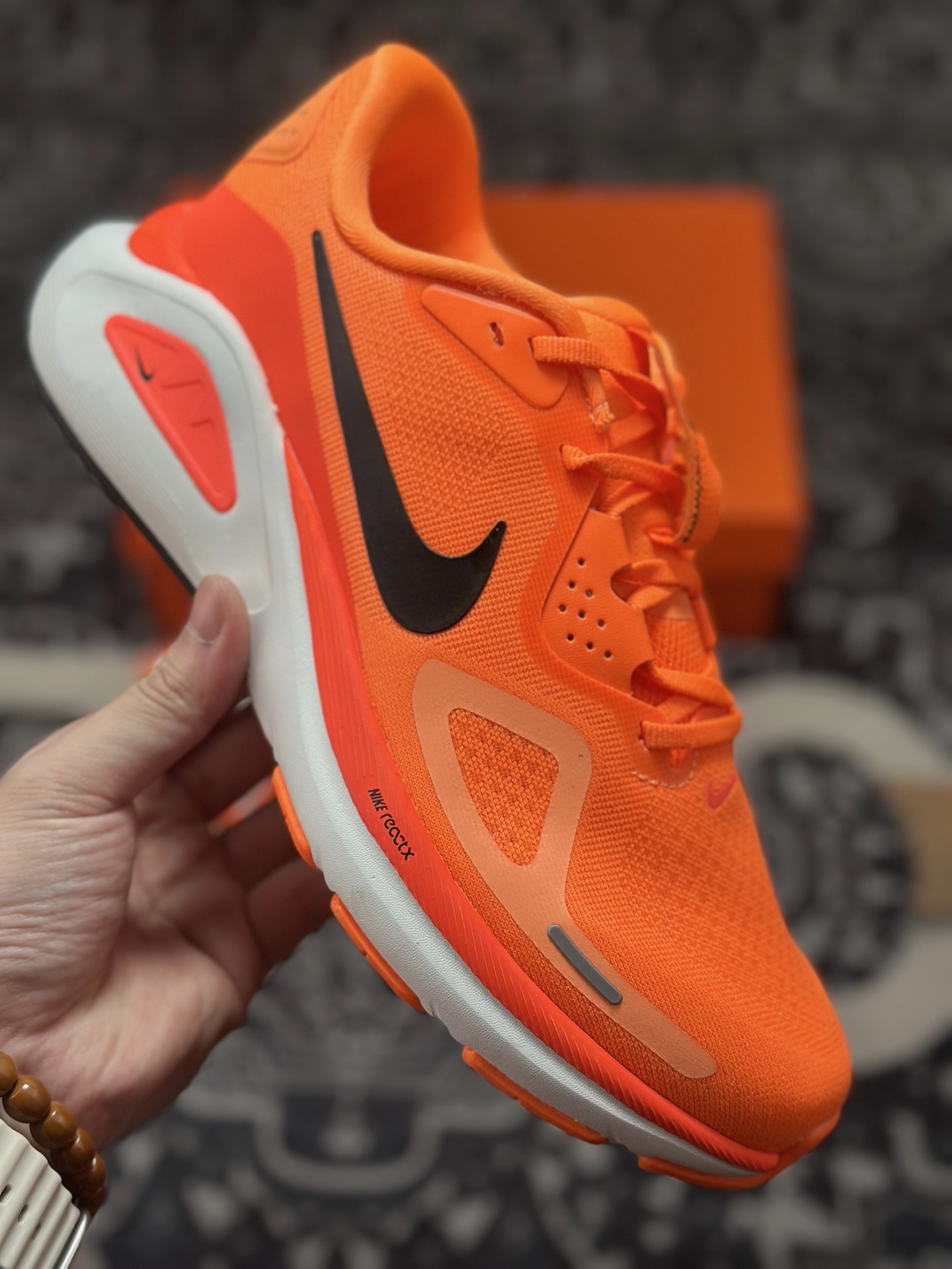 原厂级别NIKE STRUCTURE 26代登月系列网透面气 训跑练步鞋 HJ1102-800