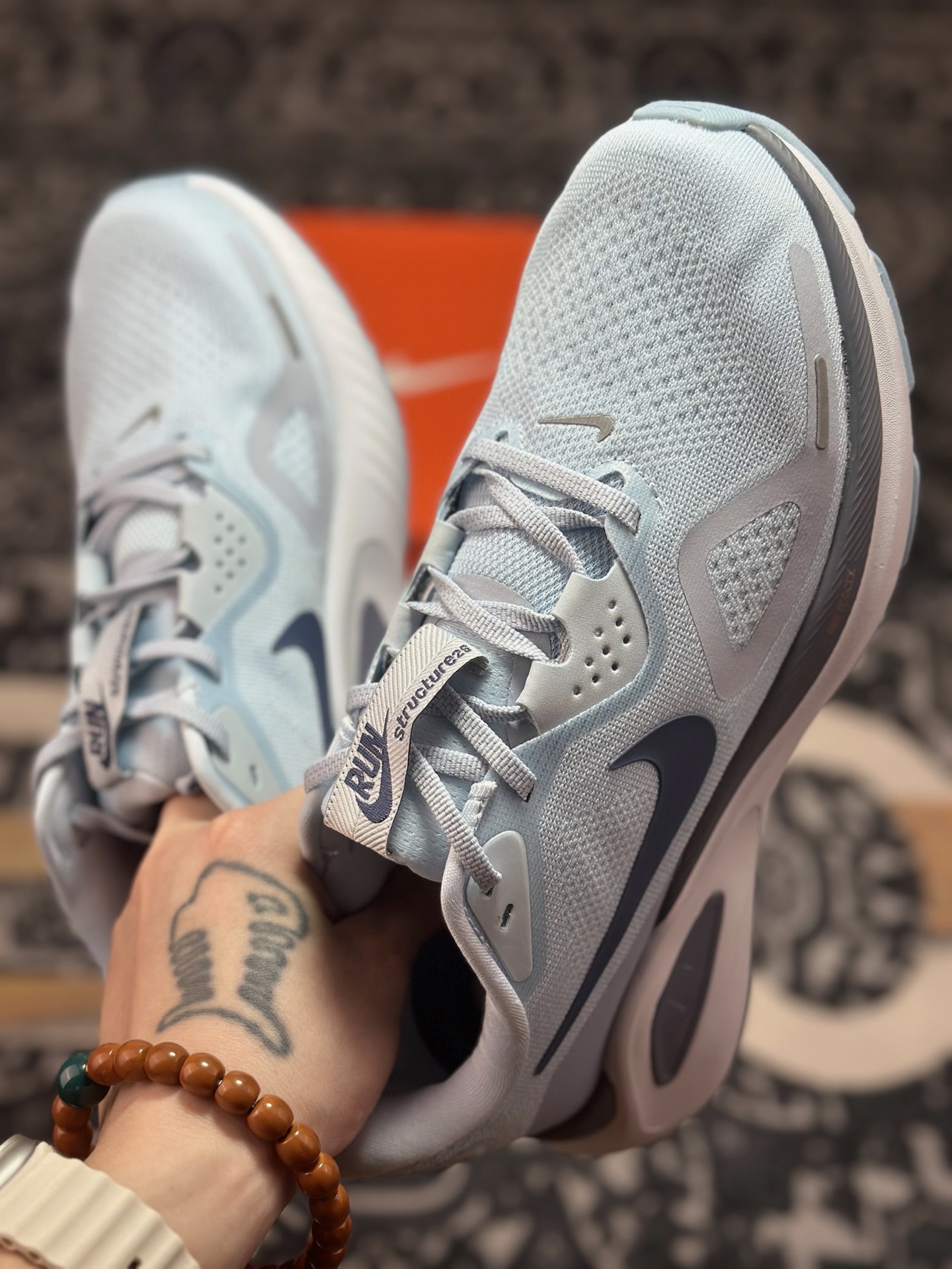 原厂级别NIKE STRUCTURE 26代登月系列网透面气 训跑练步鞋 HJ1102-401