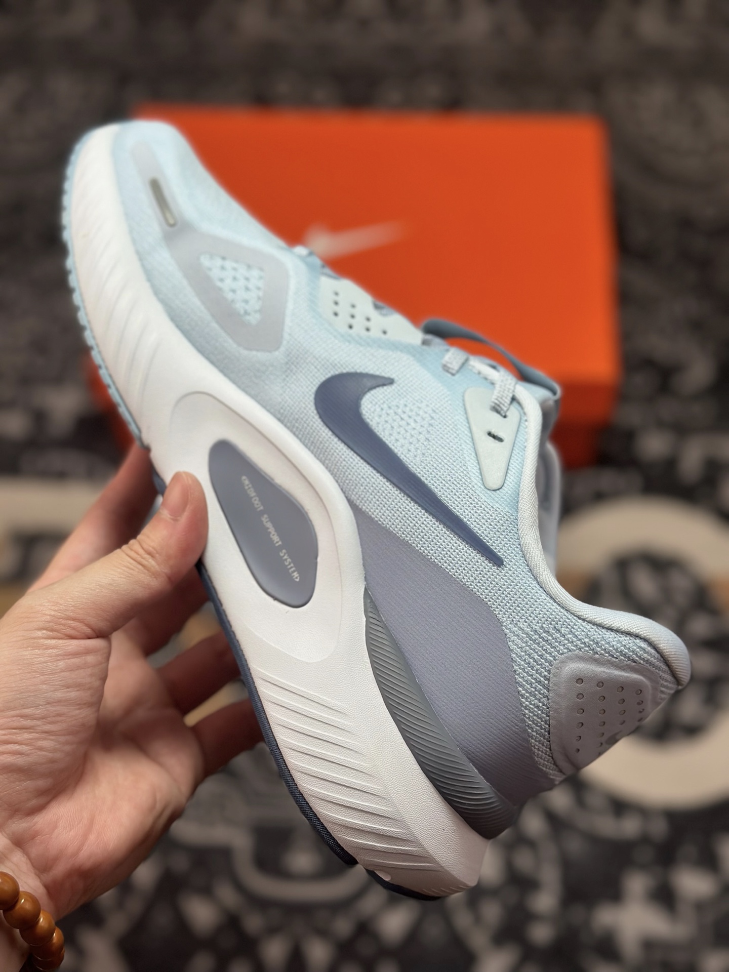 原厂级别NIKE STRUCTURE 26代登月系列网透面气 训跑练步鞋 HJ1102-401