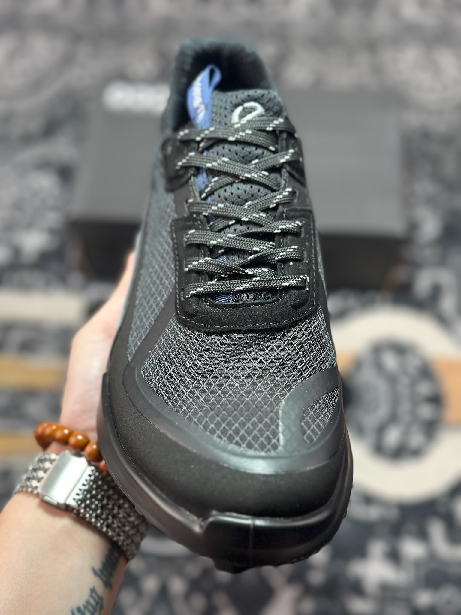 原装级别 ECCO爱步休闲运动鞋男 防水透气跑步鞋