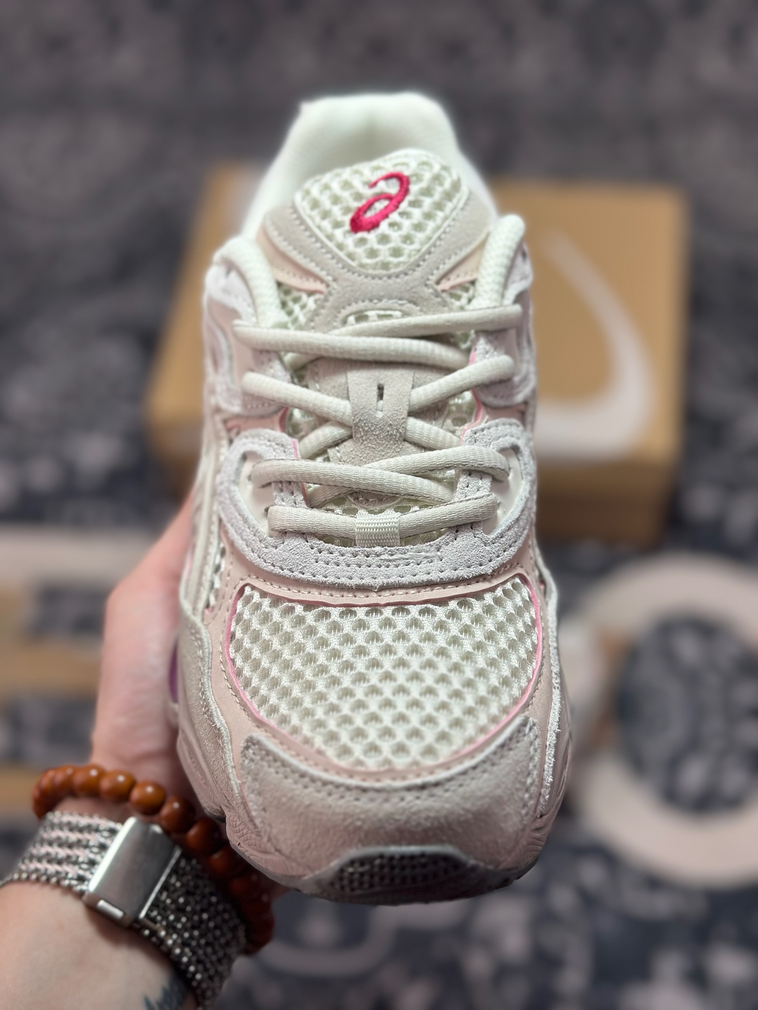 亚瑟士/Asics Gel-NYC 系列低帮复古休闲运动慢跑鞋“沙米灰玫红”1203A372-100