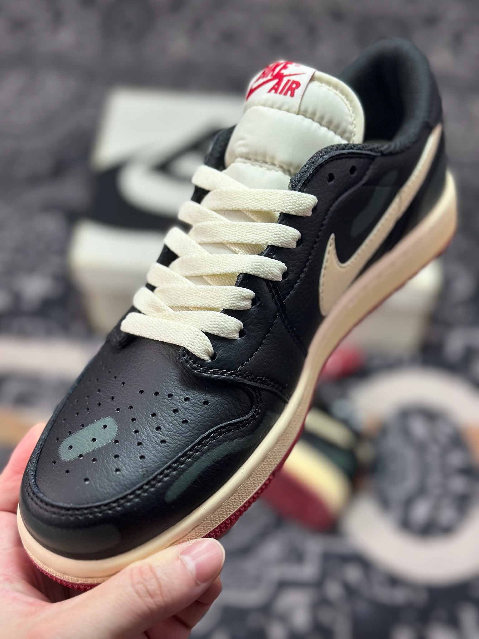 原装级别 Nigel Sylvester x Air Jordan 1 Low 做旧黑红 IB8958-001