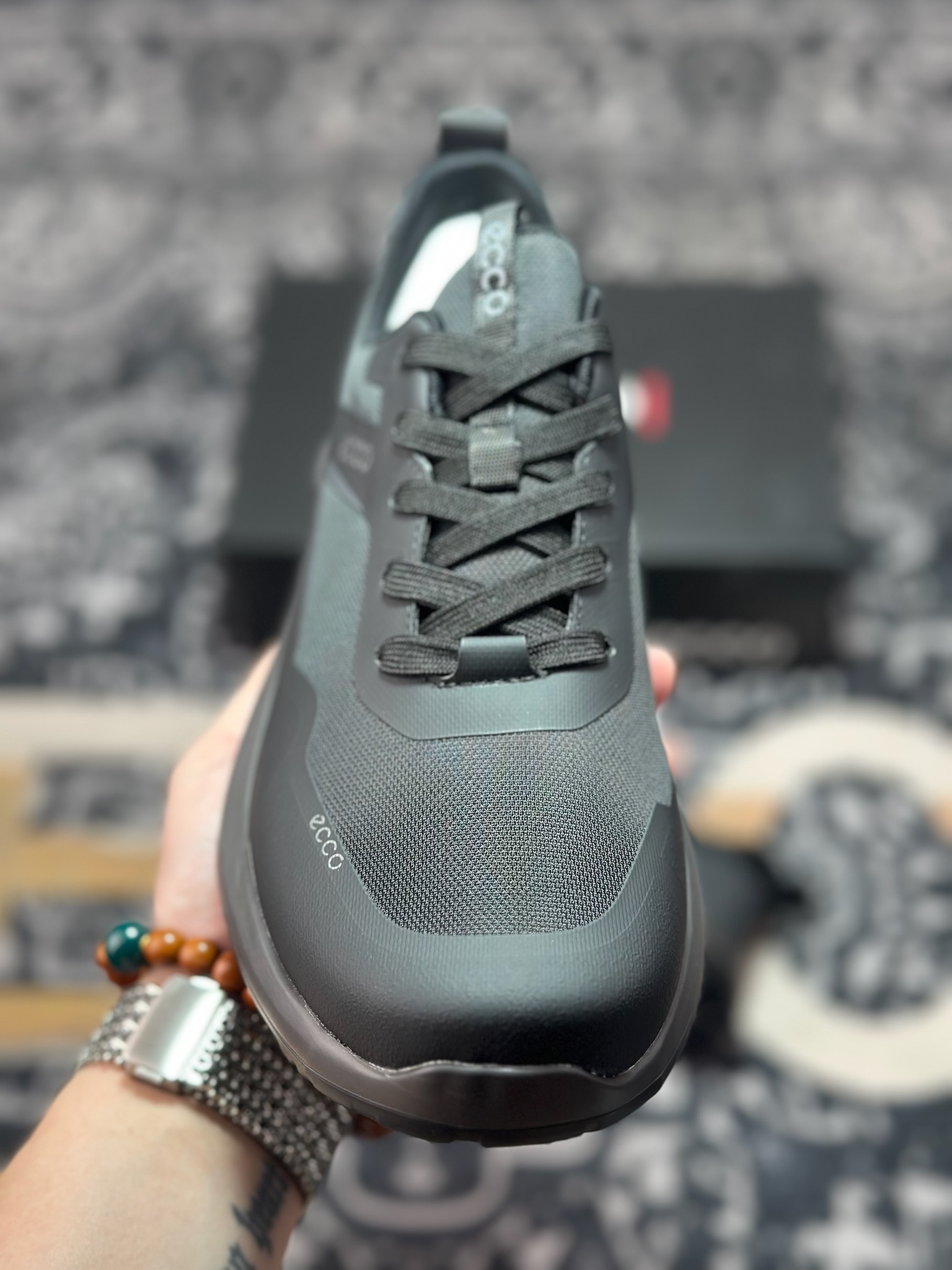 原装级别 ECCO爱步男款运动鞋 户外防水透气防滑复古跑鞋时尚拼接徒步鞋