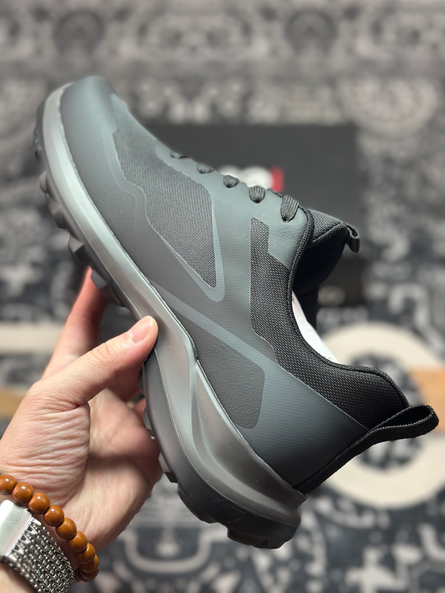 原装级别 ECCO爱步男款运动鞋 户外防水透气防滑复古跑鞋时尚拼接徒步鞋