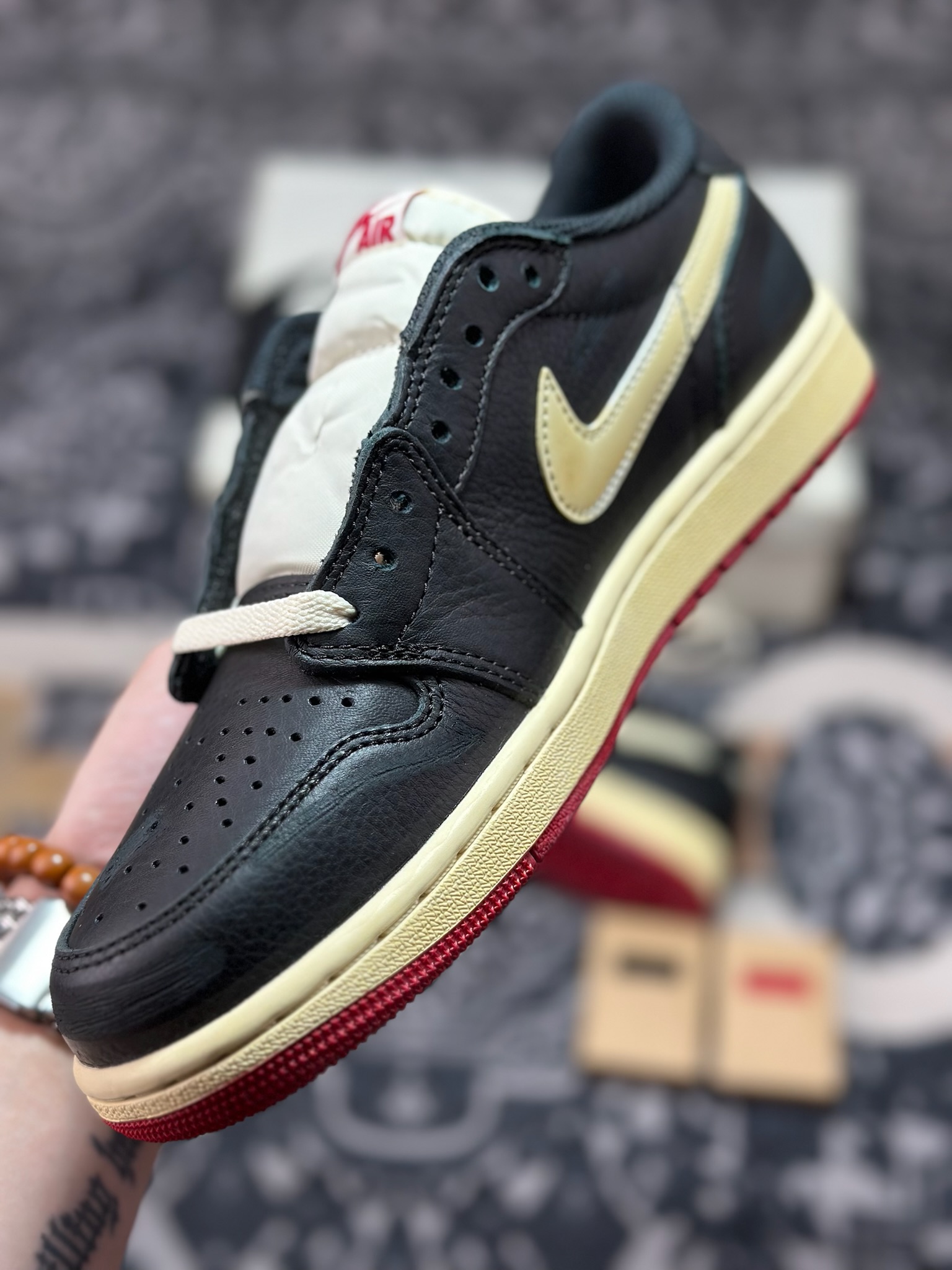 优选 原装级别 纯原 Nigel Sylvester x Jordan Air Jordan 1 Low OG Nitro ”Better With Time” 联名款 低帮休闲板鞋 IB8958-001