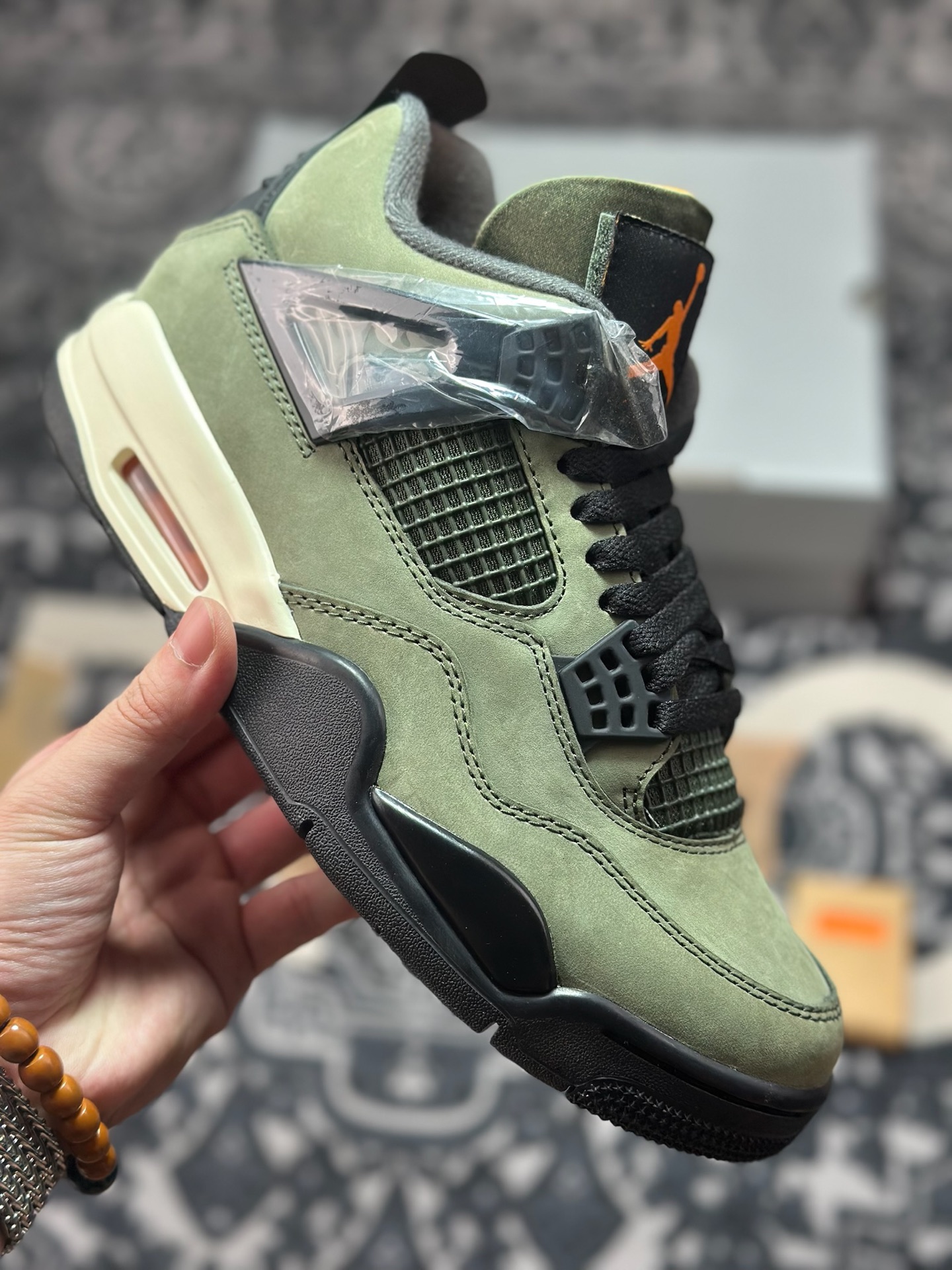 优选 原装级别Undefeated x Air Jordan 4 军绿 IB1519-200