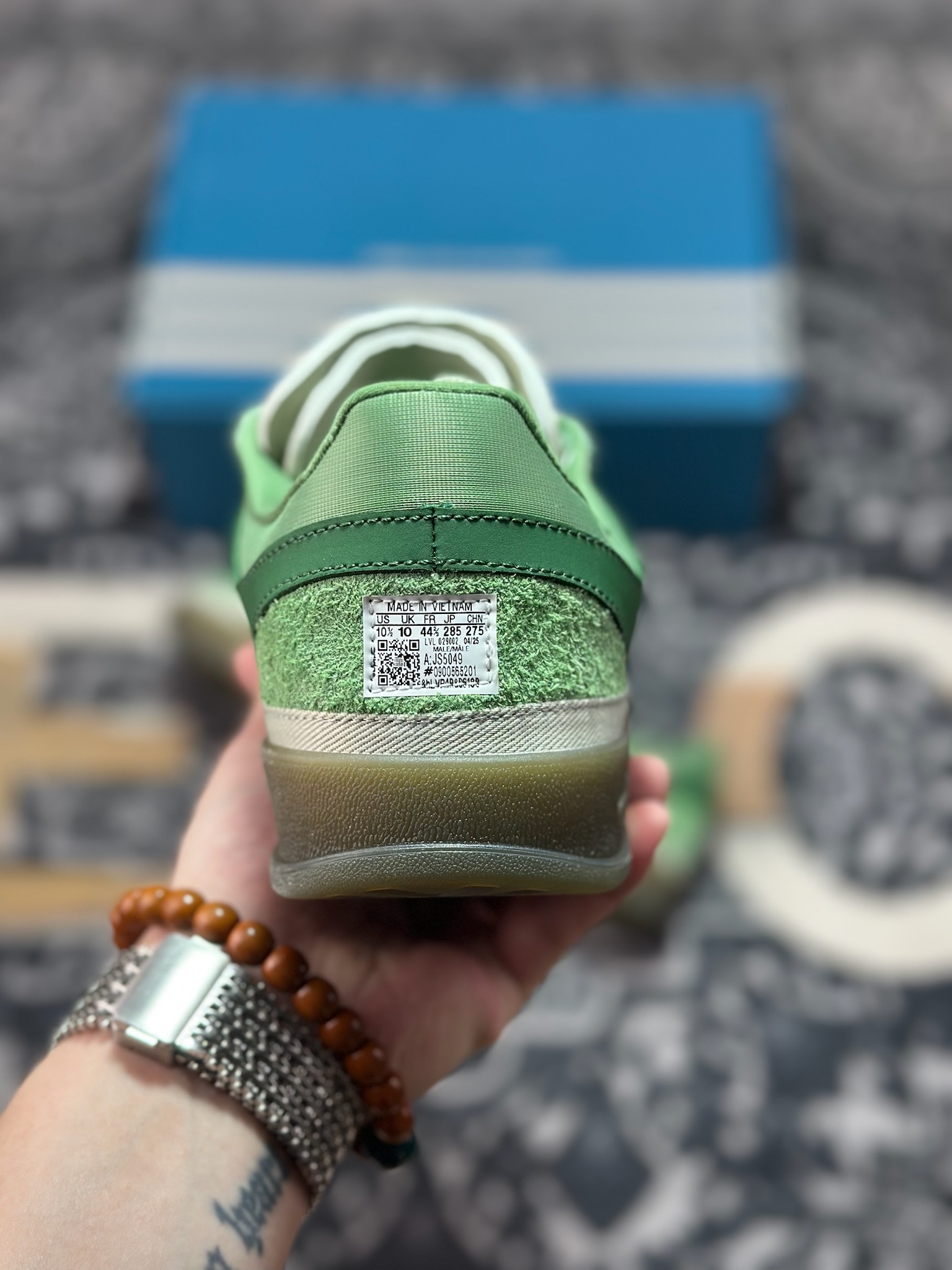 优选 原装级别 Bad Bunny x AD 阿迪 Gazelle Indoor 坏痞兔联名低帮运动休闲板鞋 JS5049