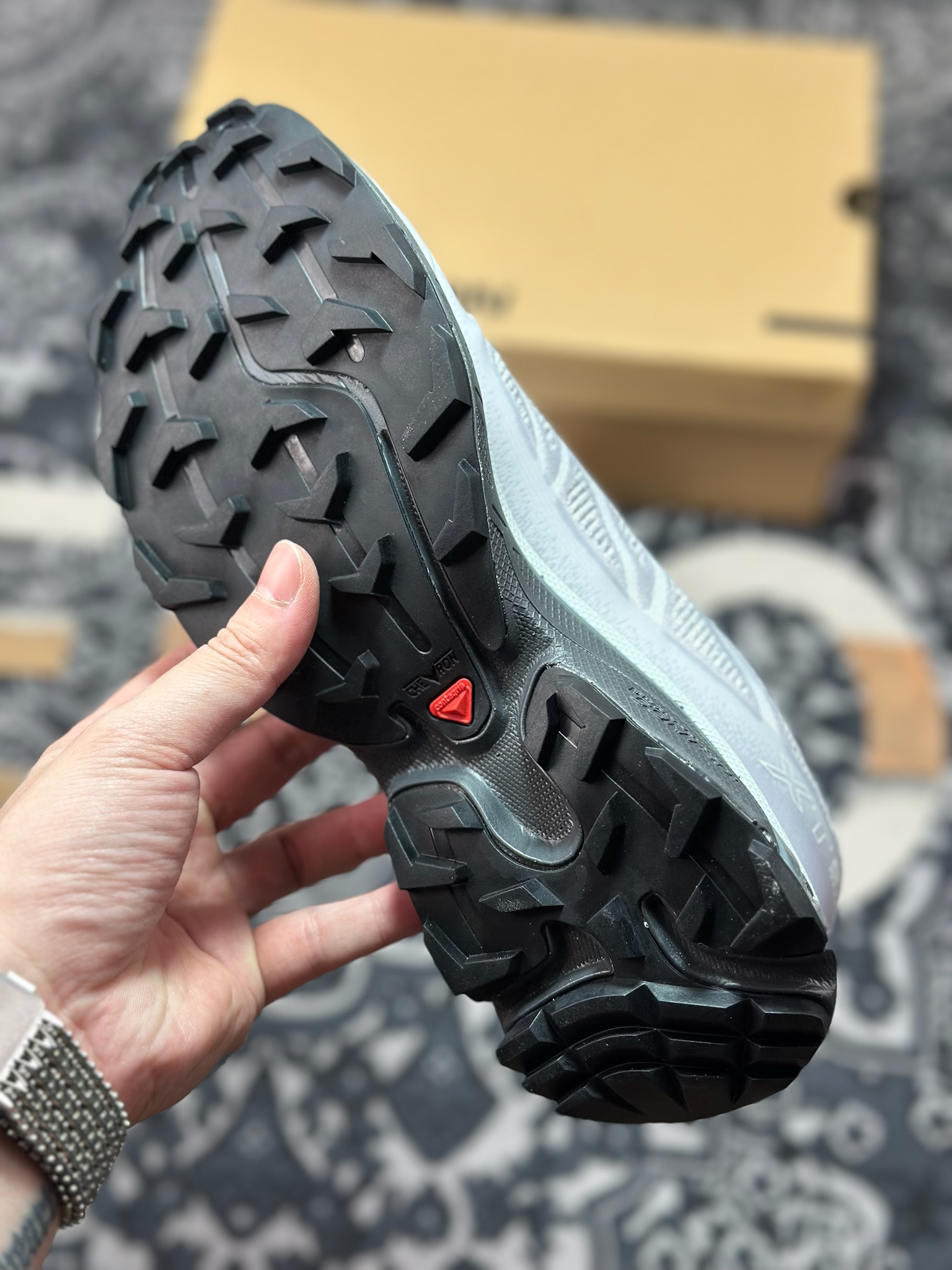 C2350 优选 原装级别 绿X版 XT-6 复古潮流户外机能登山 深灰配色 478739-Chinese UA Cheap High Quatity Brand Clothes Bags handbags Sneakers wholesale wholesaler seller from China Factory suppliers Fashion Clothing Shoes best Quality Beautiful Price C2350 优选 原装级别 绿X版 XT-6 复古潮流户外机能登山 深灰配色 478739