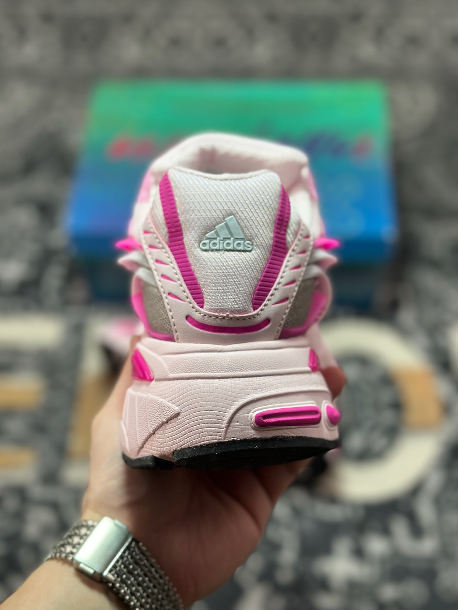 B7300 原装级别 外贸爆款 Pharrell x AD Adistar Jellyfish 联名款低帮复古风老爹鞋 JP9273