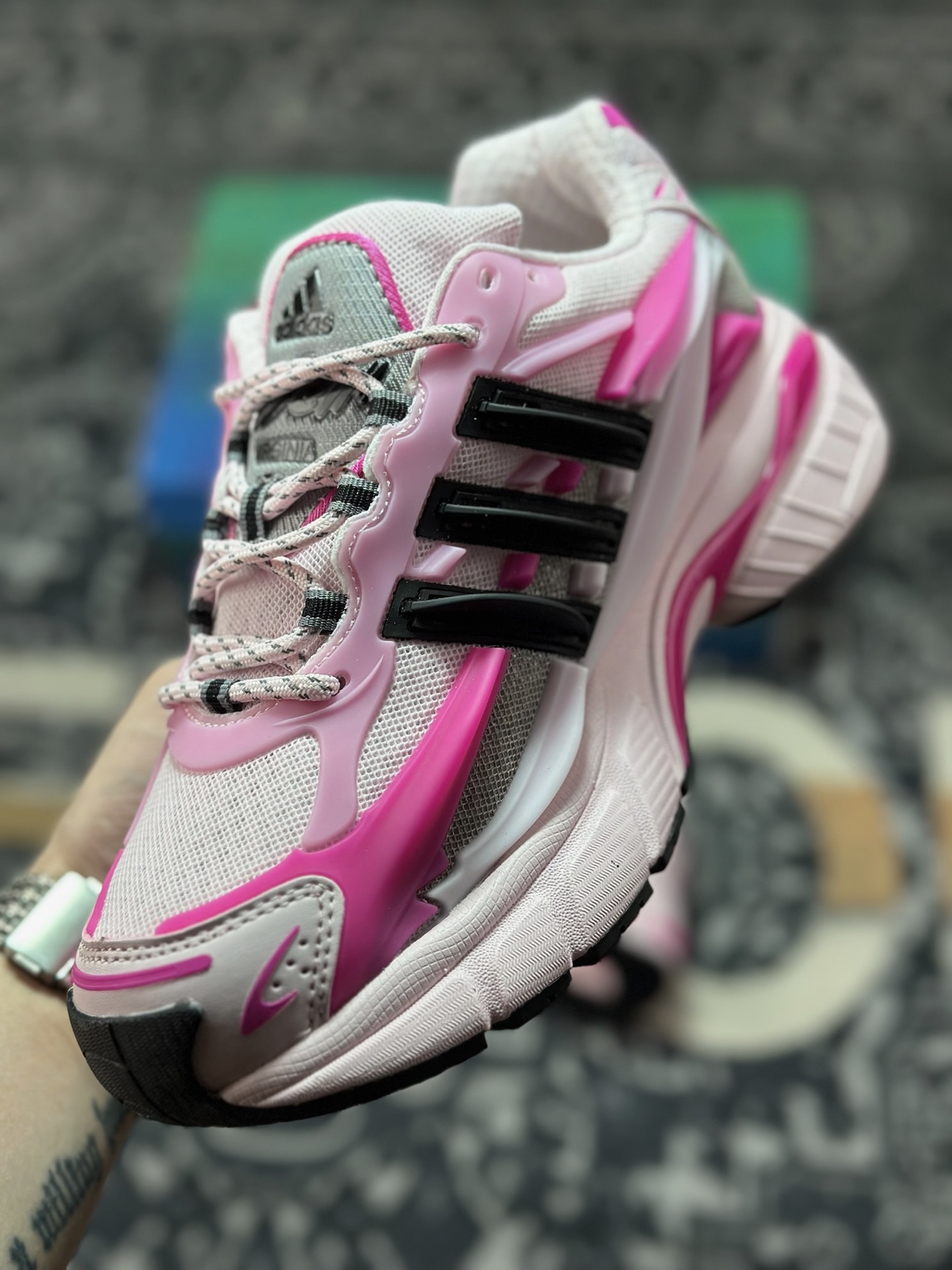 B7300 原装级别 外贸爆款 Pharrell x AD Adistar Jellyfish 联名款低帮复古风老爹鞋 JP9273