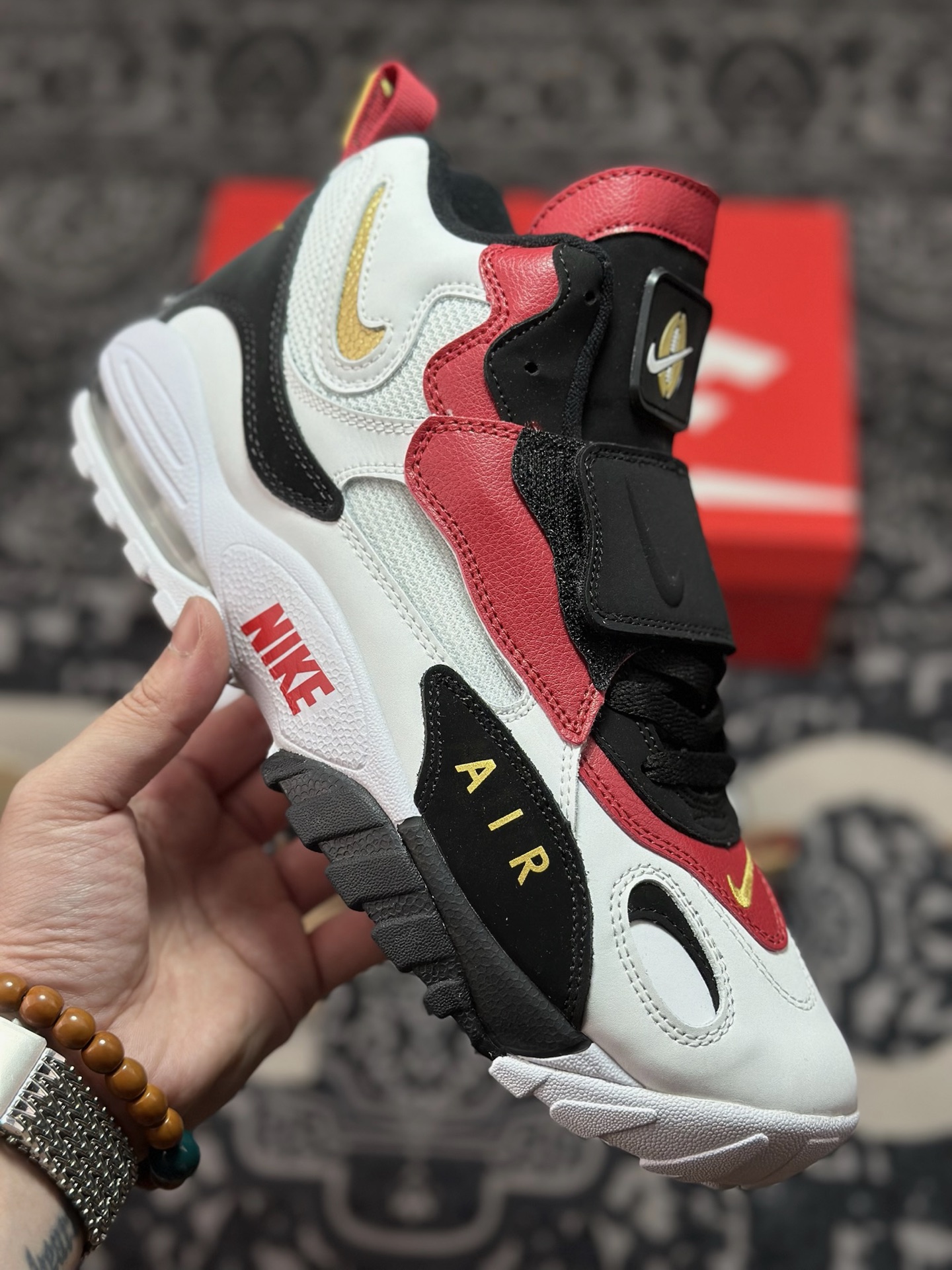 原装级别 Nike Sportswear Air Speed Turf 加速实验系列复古气垫篮球鞋 525225-101-莆田鞋,莆田鞋货源,高仿鞋,高仿鞋货源,安福档口,莆田高仿鞋,莆田鞋批发,高仿鞋批发,莆田高仿运动鞋,高仿运动鞋,莆田运动鞋 原装级别 Nike Sportswear Air Speed Turf 加速实验系列复古气垫篮球鞋 525225-101