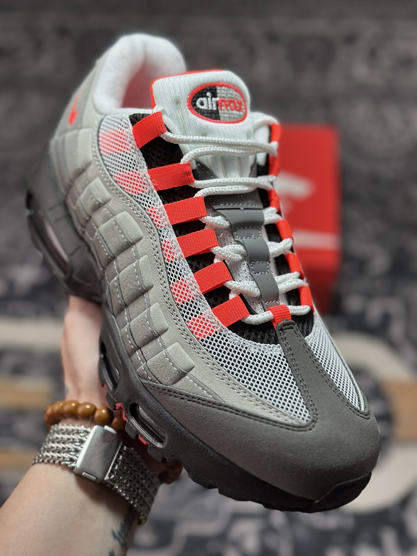 原装级别 NK Air 95 黑灰红 织物气垫轻便低帮跑步鞋 AT2865-100