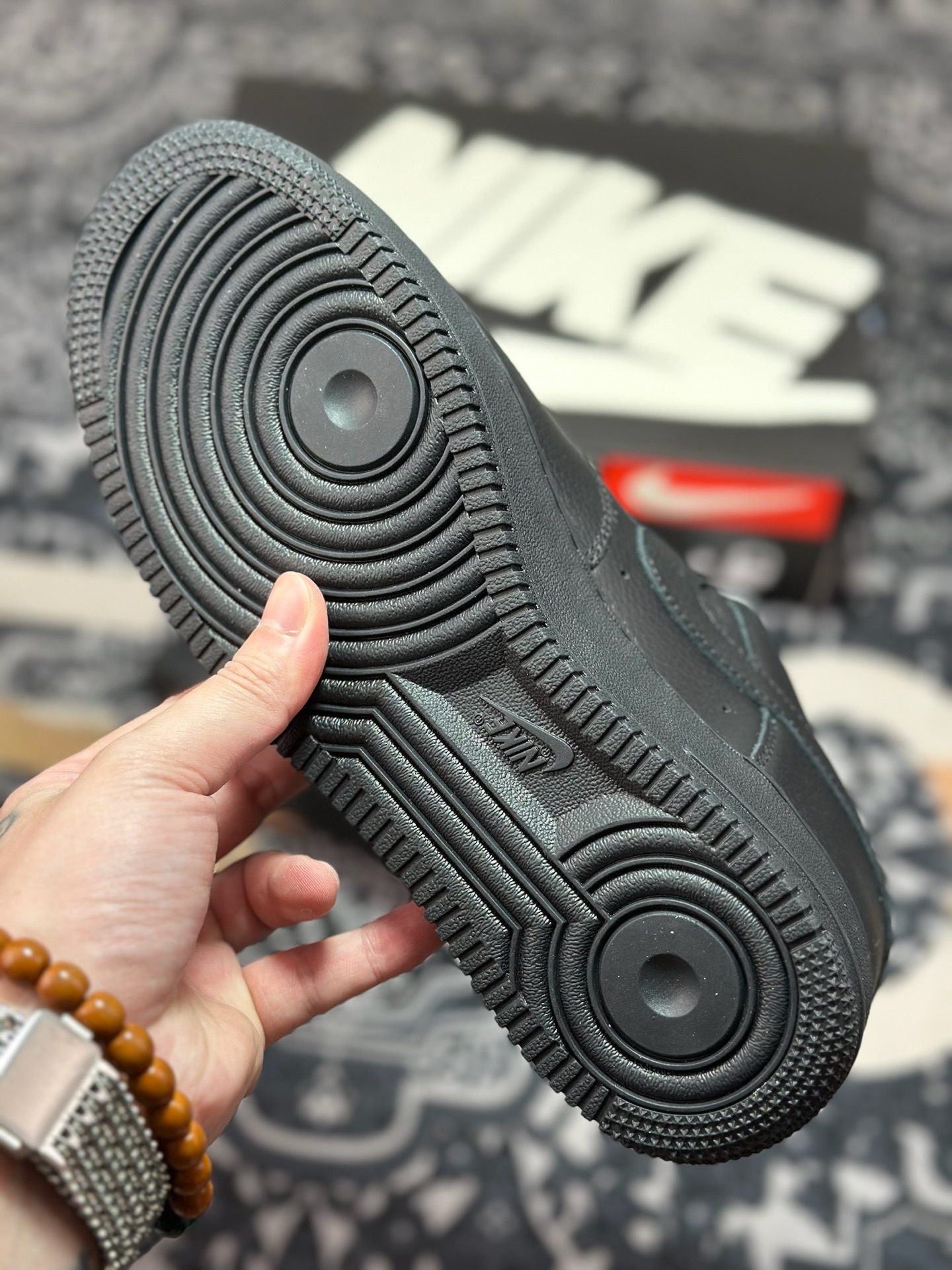 C2360 优选 原装级别 CPFM x NK Air Force 1 07 Low 空军一号系列低帮经典百搭休闲运动板鞋“联名放大补丁字母” HJ8463-001-Chinese UA Cheap High Quatity Brand Clothes Bags handbags Sneakers wholesale wholesaler seller from China Factory suppliers Fashion Clothing Shoes best Quality Beautiful Price C2360 优选 原装级别 CPFM x NK Air Force 1 07 Low 空军一号系列低帮经典百搭休闲运动板鞋“联名放大补丁字母” HJ8463-001