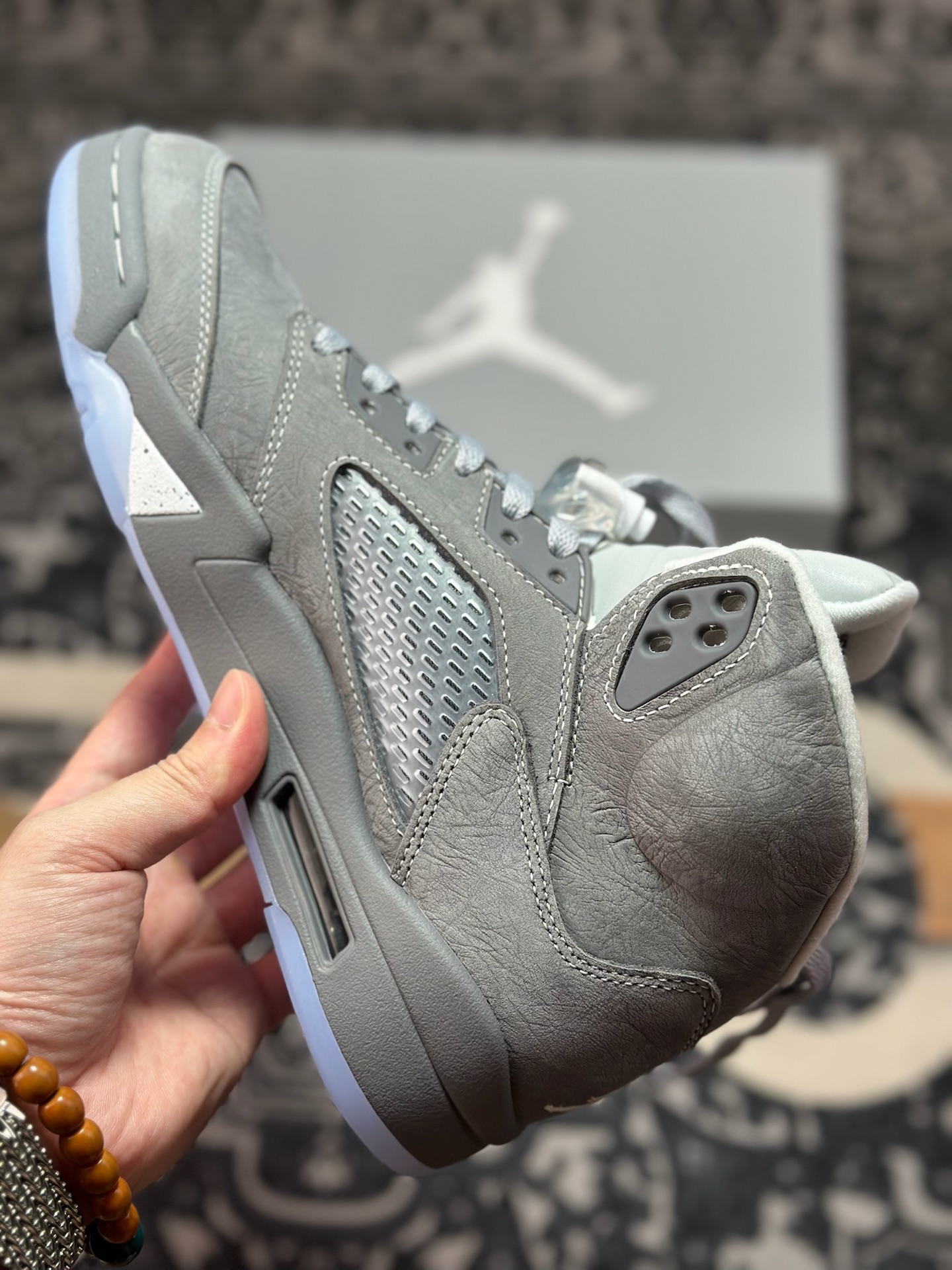 D0450 优选 原装级别 Air Jordan 5 ”Wolf Grey” AJ5 乔5狼灰 DD0587-002-Chinese UA Cheap High Quatity Brand Clothes Bags handbags Sneakers wholesale wholesaler seller from China Factory suppliers Fashion Clothing Shoes best Quality Beautiful Price D0450 优选 原装级别 Air Jordan 5 ”Wolf Grey” AJ5 乔5狼灰 DD0587-002
