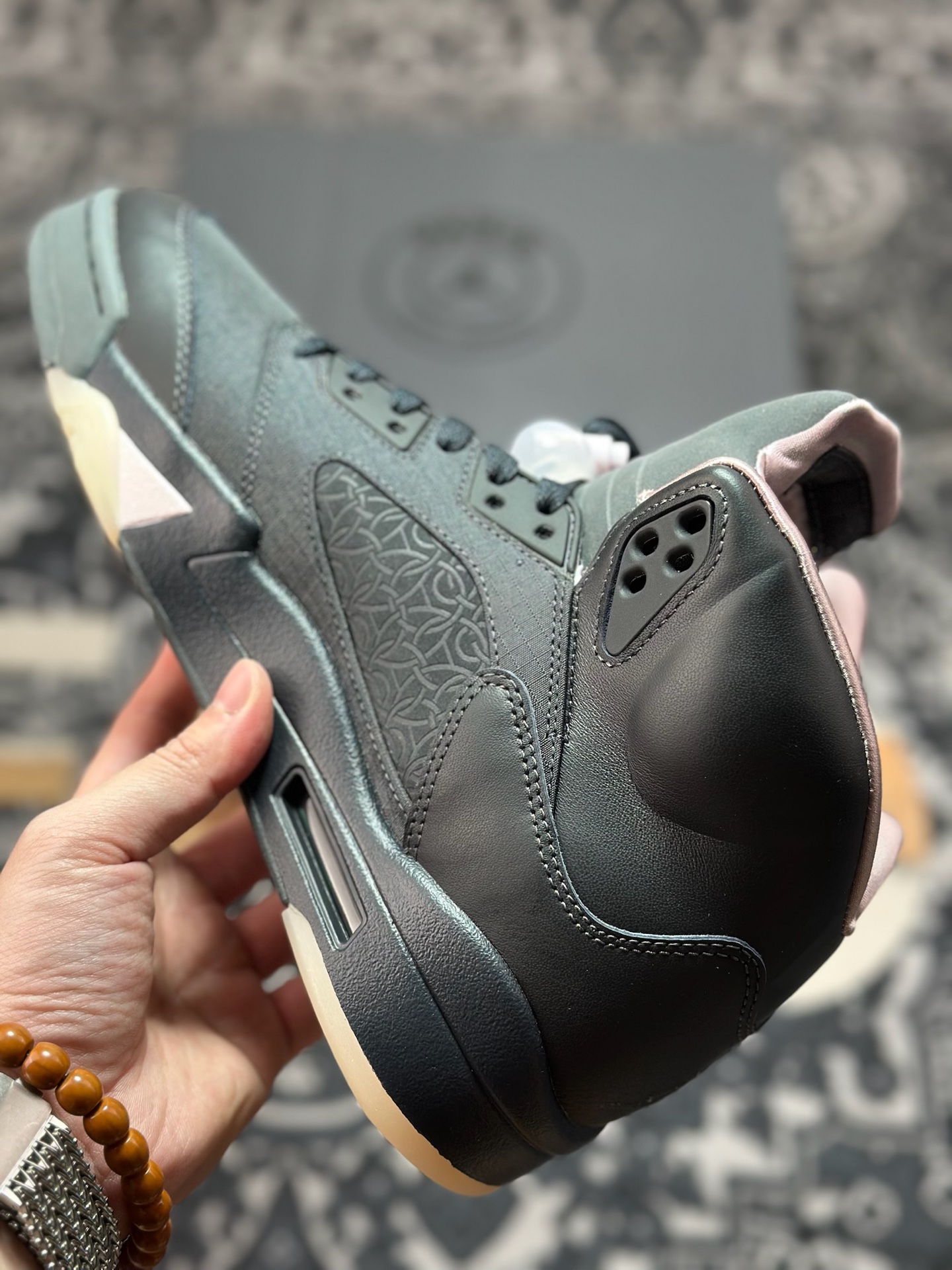 D0460 优选 原装级别 PSG x Air Jordan 5 Retro ”Off Noir” AJ5 乔5联名款 巴黎圣日耳曼