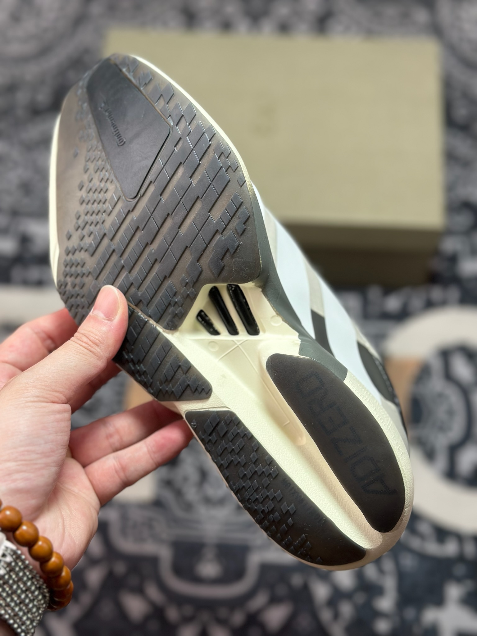 A8220 阿迪达斯Adidas Y-3 Adizero Adios Pro Evo 4”Alumina Cinder”零度透气竞速休闲运动慢跑鞋“l联名米白军绿” JS3154