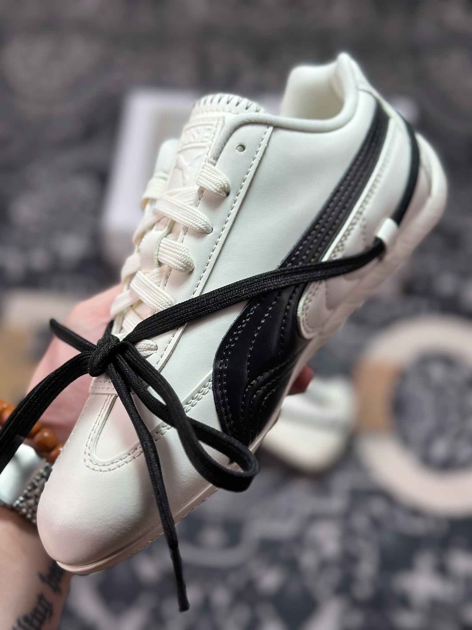 B0240 原装级别Rose x PUMA彪马 Speedcat 系列 联名款 赛车 德训双鞋带 绑带休闲运动低帮板鞋 404390-01