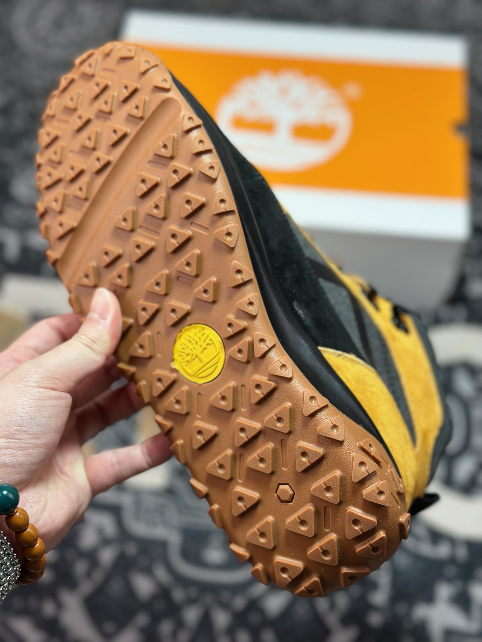 B0240 原装级别 新货Timberland添柏岚/天伯伦户外高帮休闲马丁靴系列