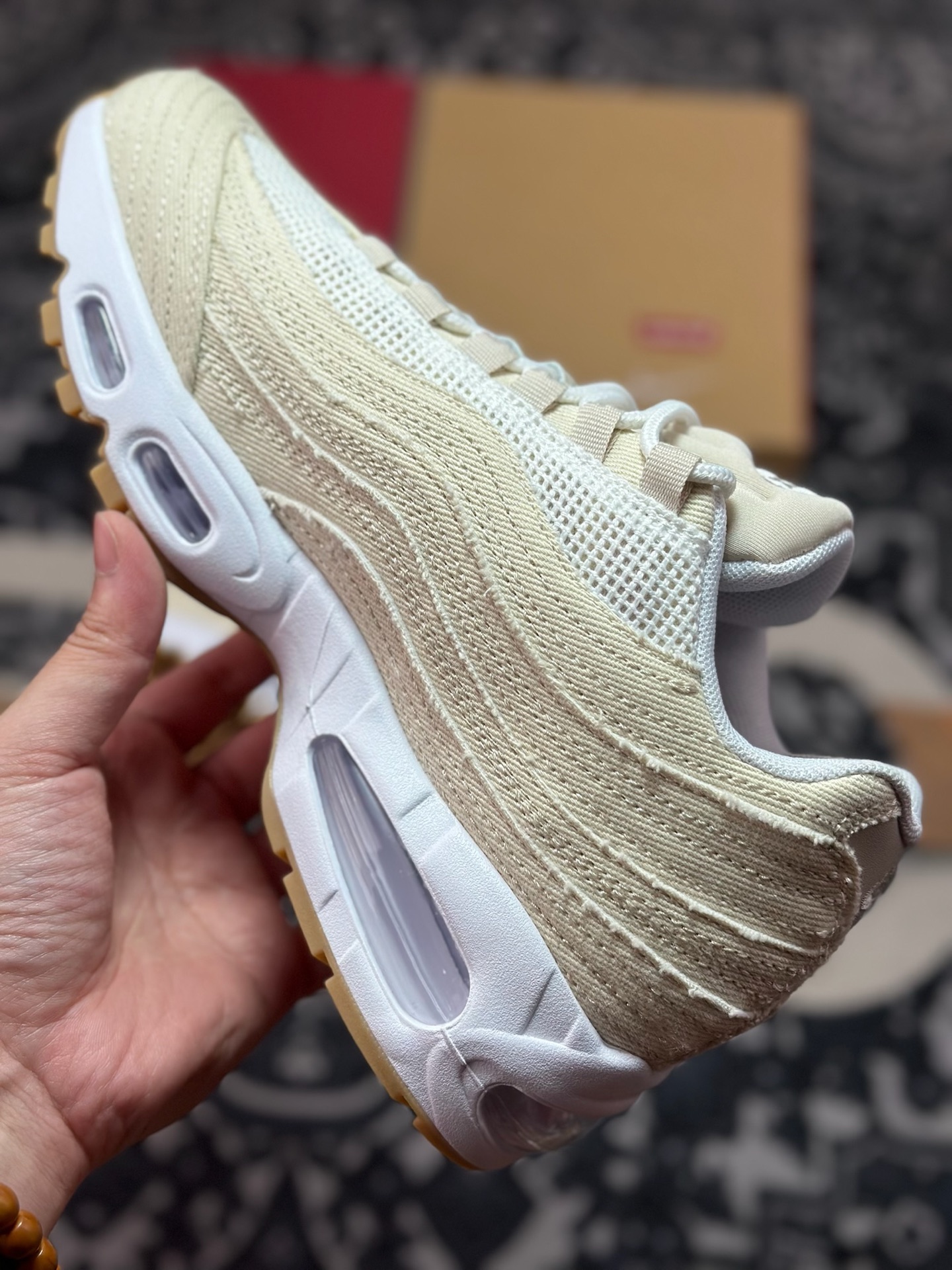 A8220 原装级别 Nike Air 95 复古减震气垫跑鞋 HM4743-100