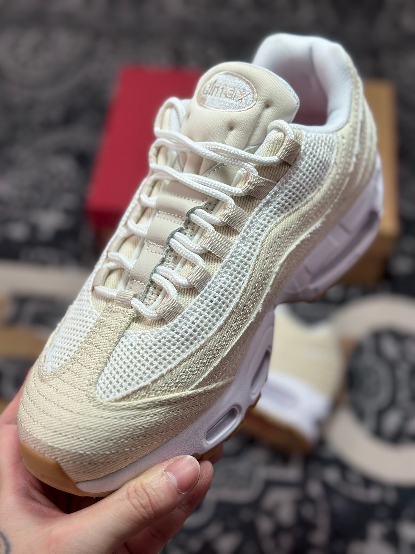 A8220 原装级别 Nike Air 95 复古减震气垫跑鞋 HM4743-100