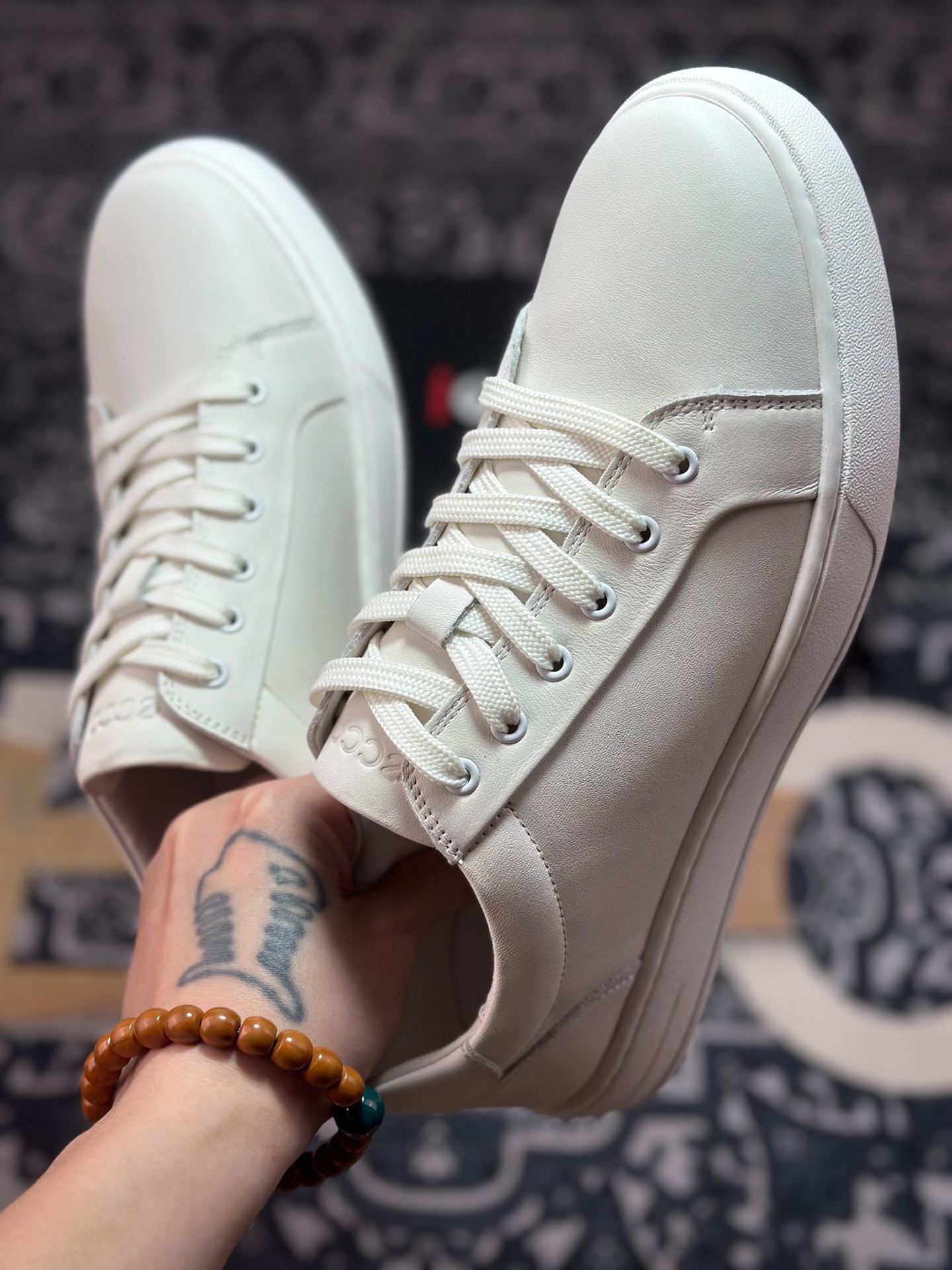 B6300 原装级别 ECCO爱步休闲鞋男 25年新款真皮舒适时尚休闲板鞋