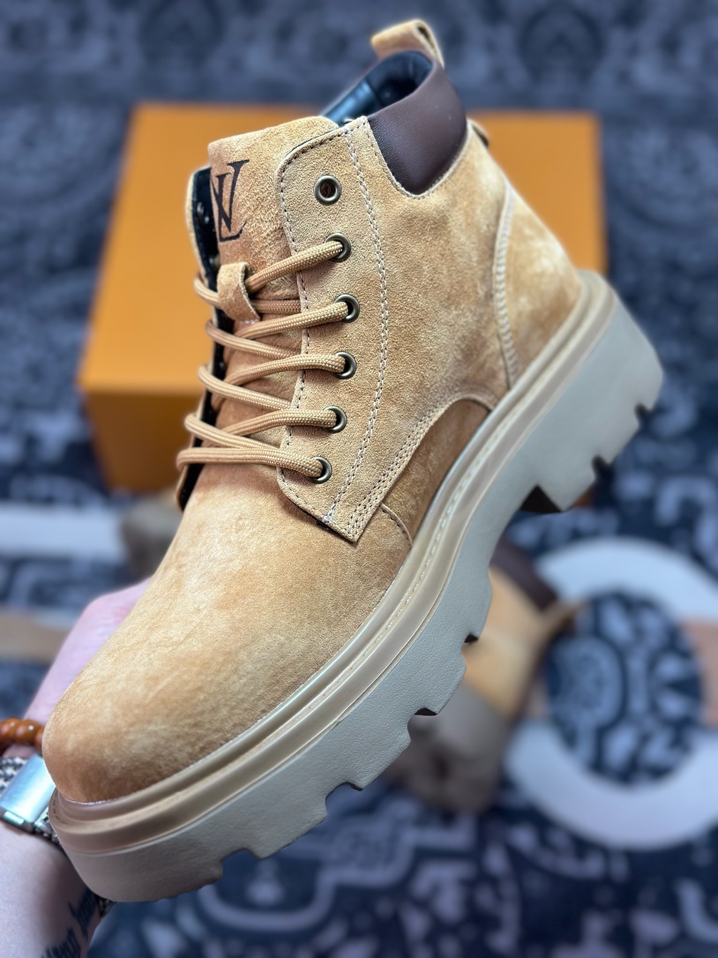 B5280 原装级别 Louis Vuitton 路易威登 LV秋冬新款轻底休闲大黄靴