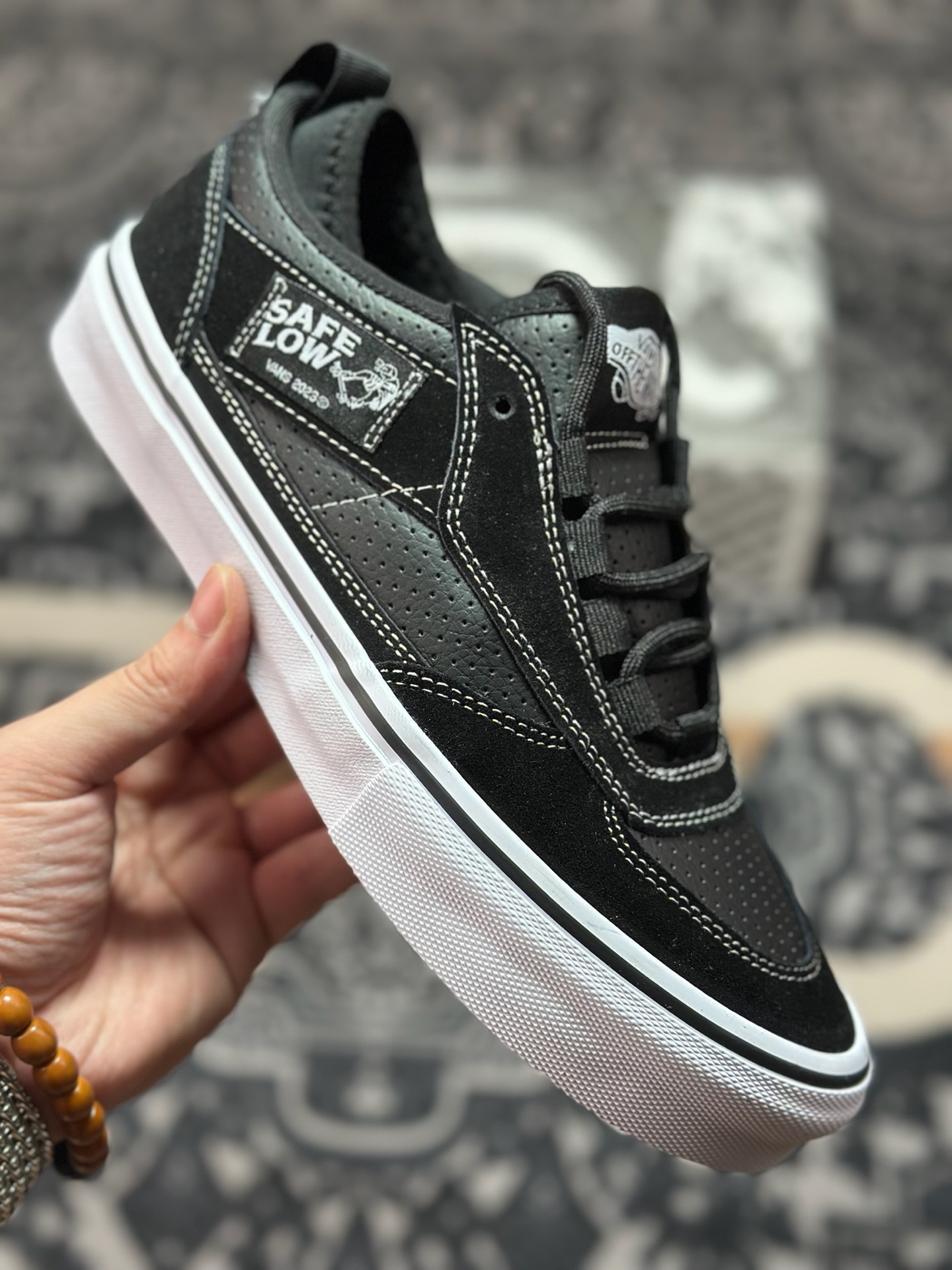 A6180 真标 PALACE x Vans Half Cab 黑白 舒适百搭轻便滑板鞋 VN0007QXBA21