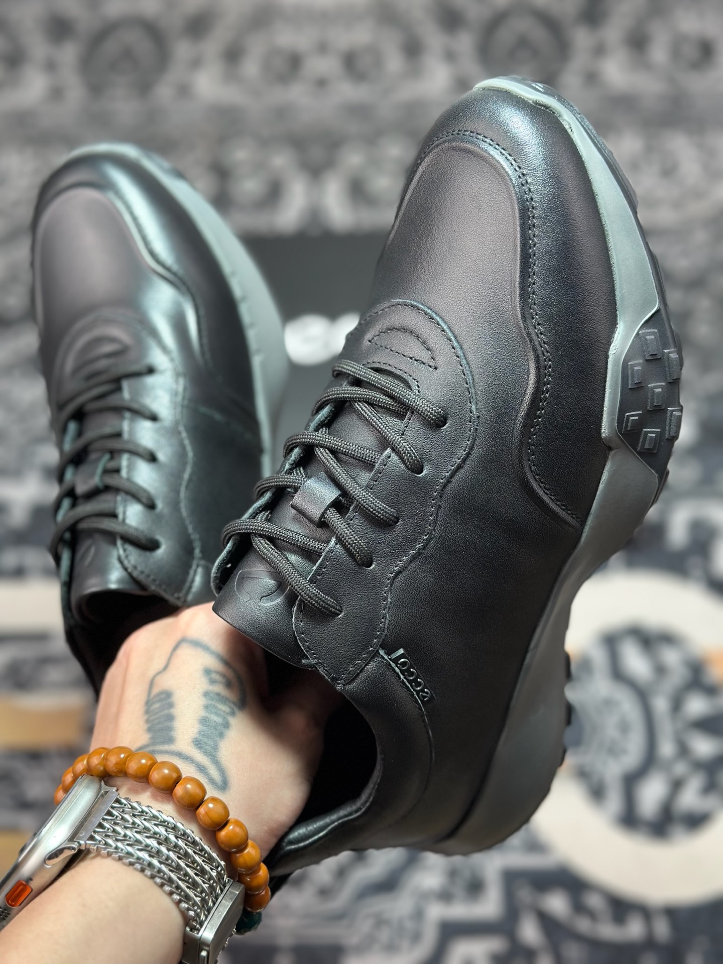 原装级别 ECCO爱步休闲运动鞋男 纯色拼接防滑耐磨运动鞋-莆田鞋,莆田鞋货源,高仿鞋,高仿鞋货源,安福档口,莆田高仿鞋,莆田鞋批发,高仿鞋批发,莆田高仿运动鞋,高仿运动鞋,莆田运动鞋 原装级别 ECCO爱步休闲运动鞋男 纯色拼接防滑耐磨运动鞋