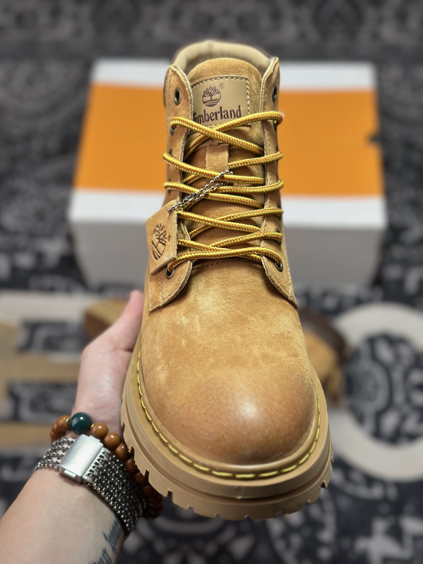 原装级别 新货Timberland添柏岚/天伯伦户外高帮休闲大黄靴系列