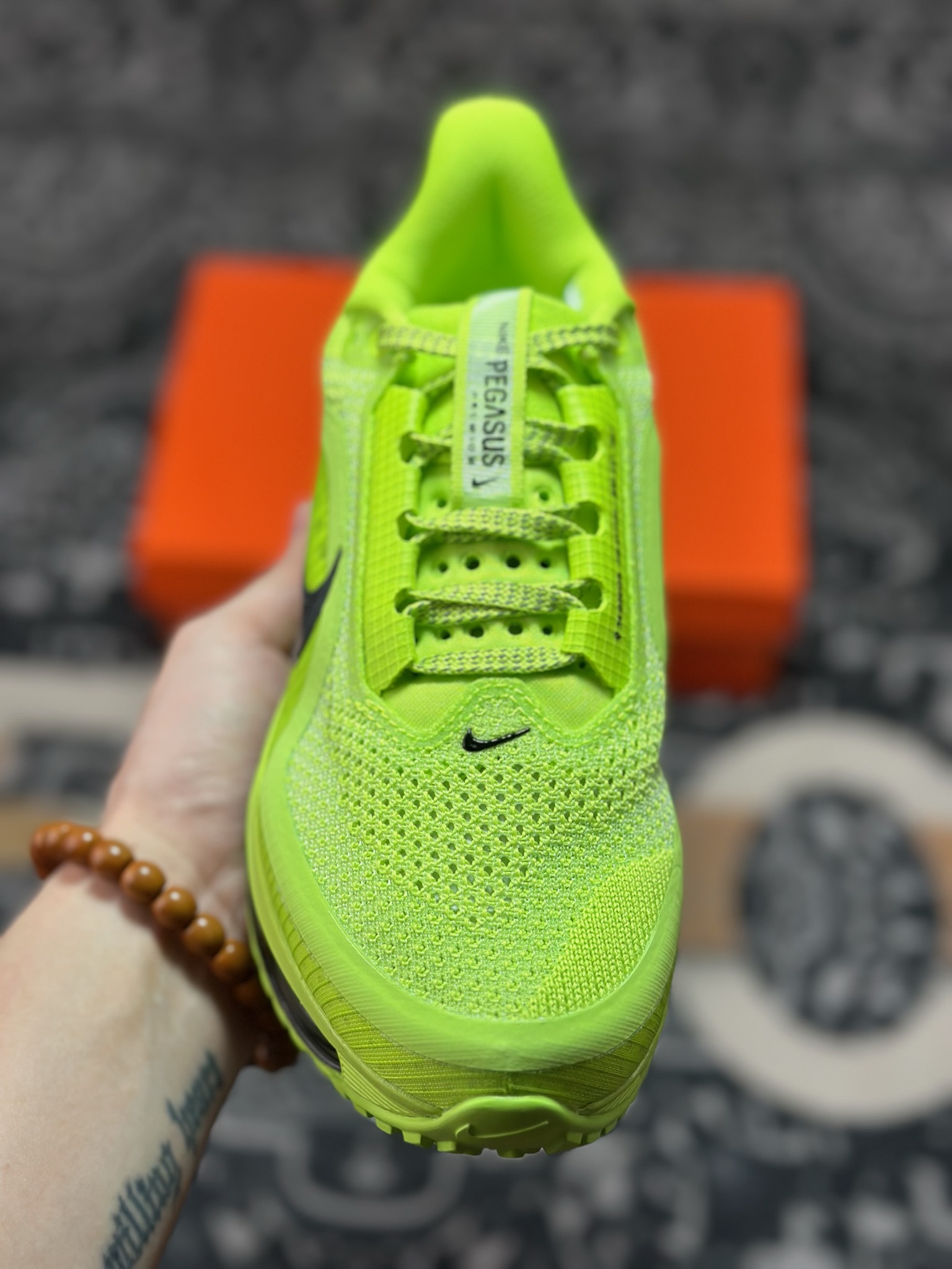 原装级别 NIKE PEGASUS PREMIUM耐克飞马公路跑步鞋 HQ2592-700-莆田鞋,莆田鞋货源,高仿鞋,高仿鞋货源,安福档口,莆田高仿鞋,莆田鞋批发,高仿鞋批发,莆田高仿运动鞋,高仿运动鞋,莆田运动鞋 原装级别 NIKE PEGASUS PREMIUM耐克飞马公路跑步鞋 HQ2592-700