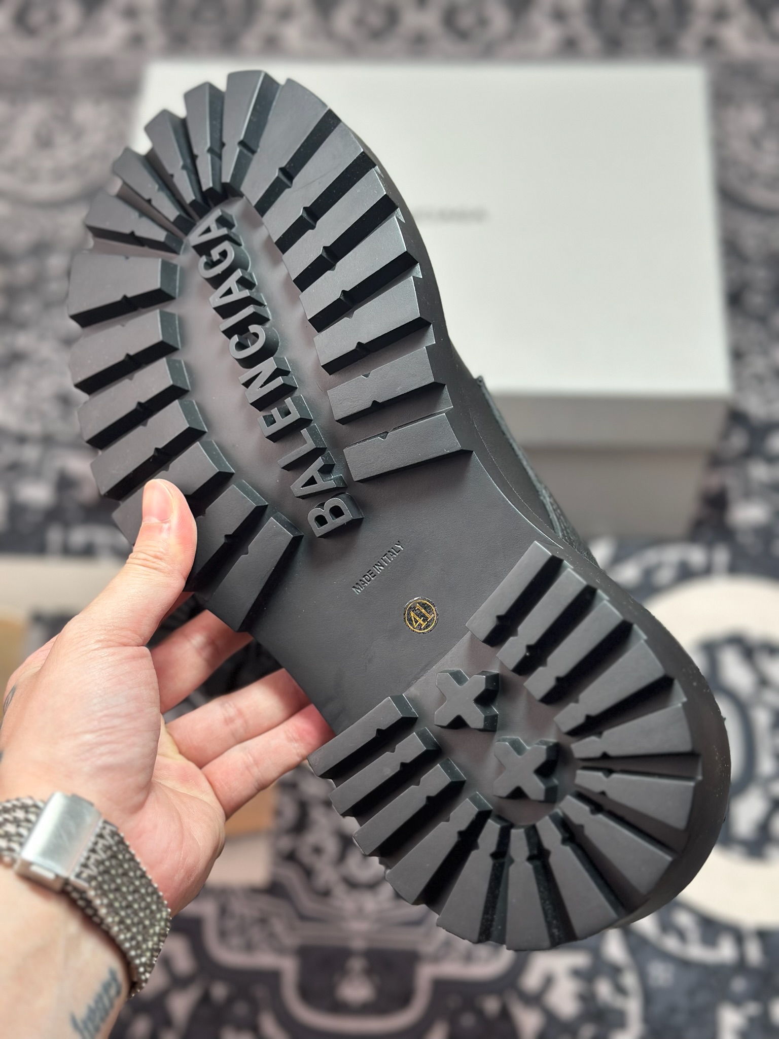 高奢支线 天花板级别 市售目前最顶级版本 大头德比挂扣装饰 高奢支线 天花板级别 市售目前最顶级版本 大头德比挂扣装饰