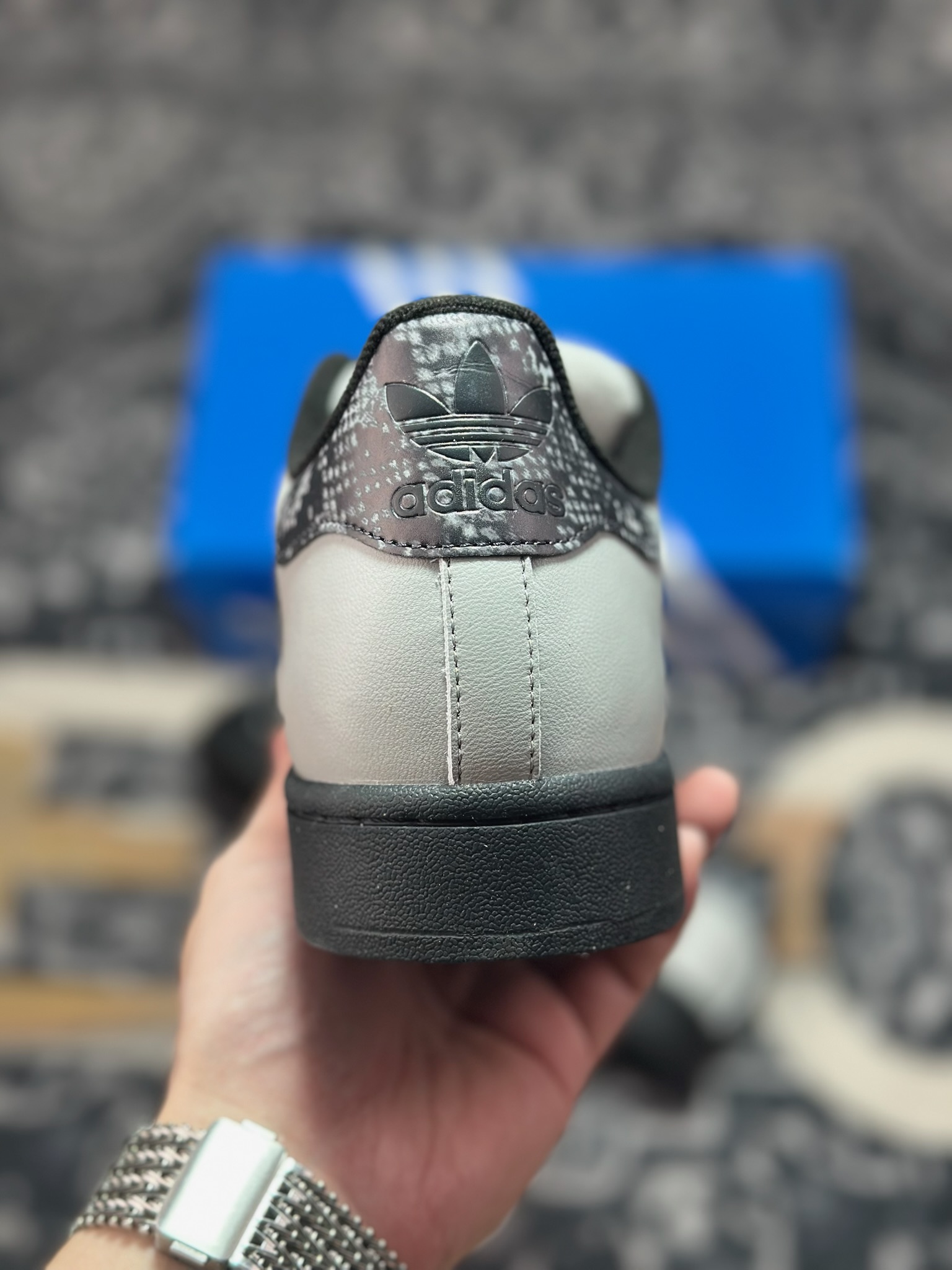 原装级别 平台爆款adidas originals Super 2 灰色 JP6059-High Quatity Cheap Brand wholesale wholesaler seller Clothes Bags handbags Sneakers Top Fashion Clothing Shoes from China Factory Chinese suppliers best Quality Beautiful Price 原装级别 平台爆款adidas originals Super 2 灰色 JP6059