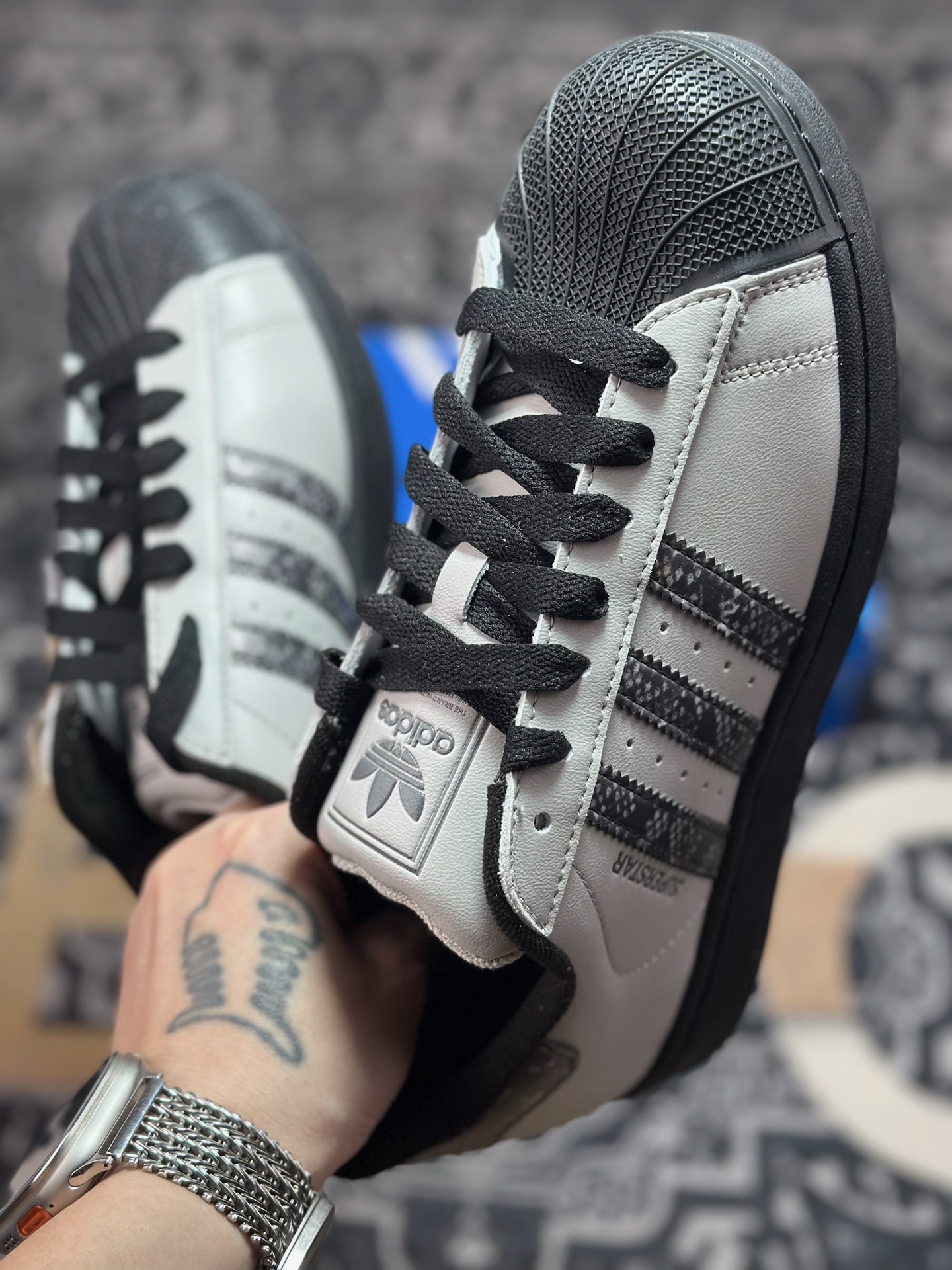 原装级别 平台爆款adidas originals Super 2 灰色 JP6059-High Quatity Cheap Brand wholesale wholesaler seller Clothes Bags handbags Sneakers Top Fashion Clothing Shoes from China Factory Chinese suppliers best Quality Beautiful Price 原装级别 平台爆款adidas originals Super 2 灰色 JP6059