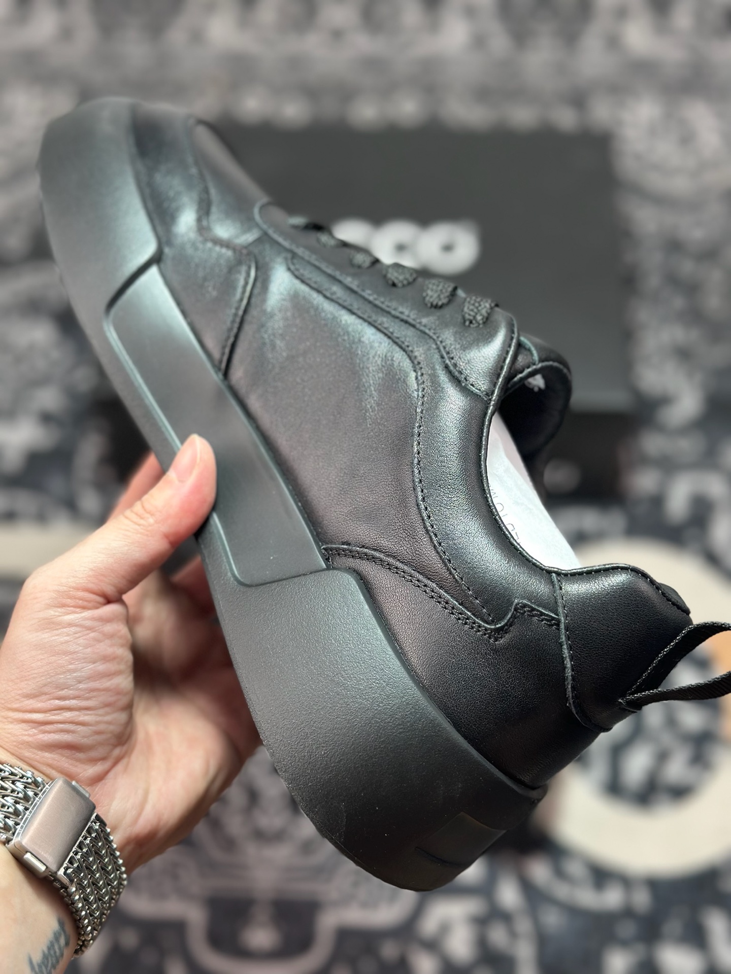 原装级别 ECCO爱步休闲鞋男 25年新款真皮系带舒适板鞋