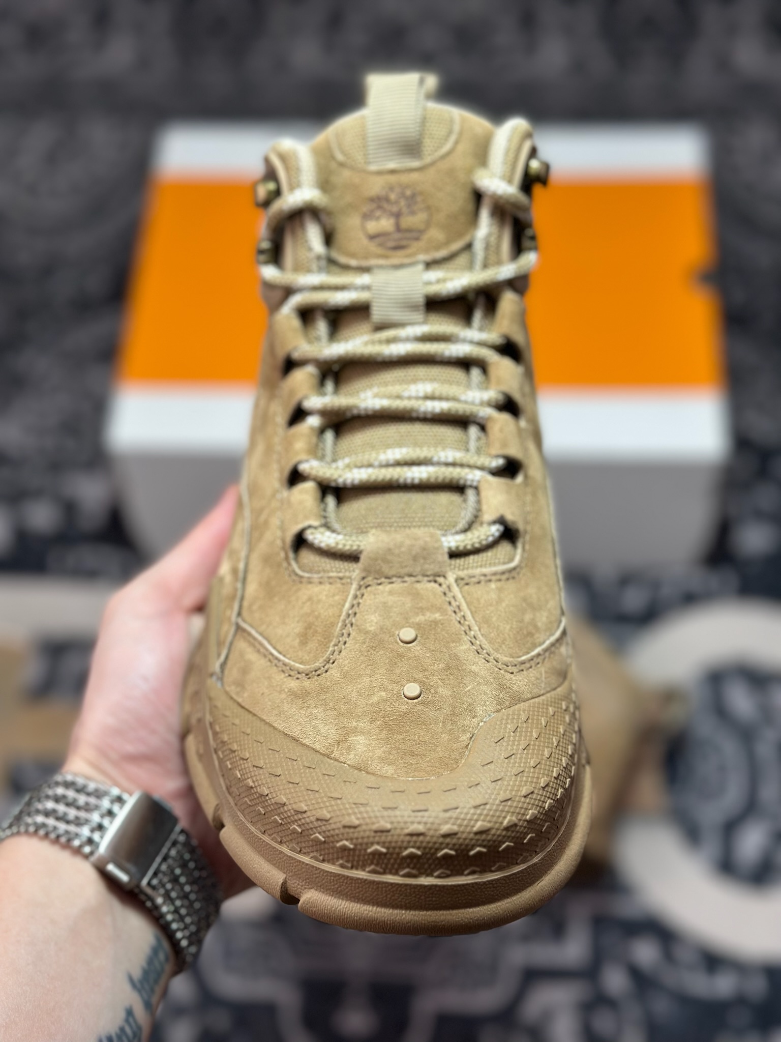 原装级别 新货Timberland添柏岚/天伯伦户外中帮休闲马丁靴系列