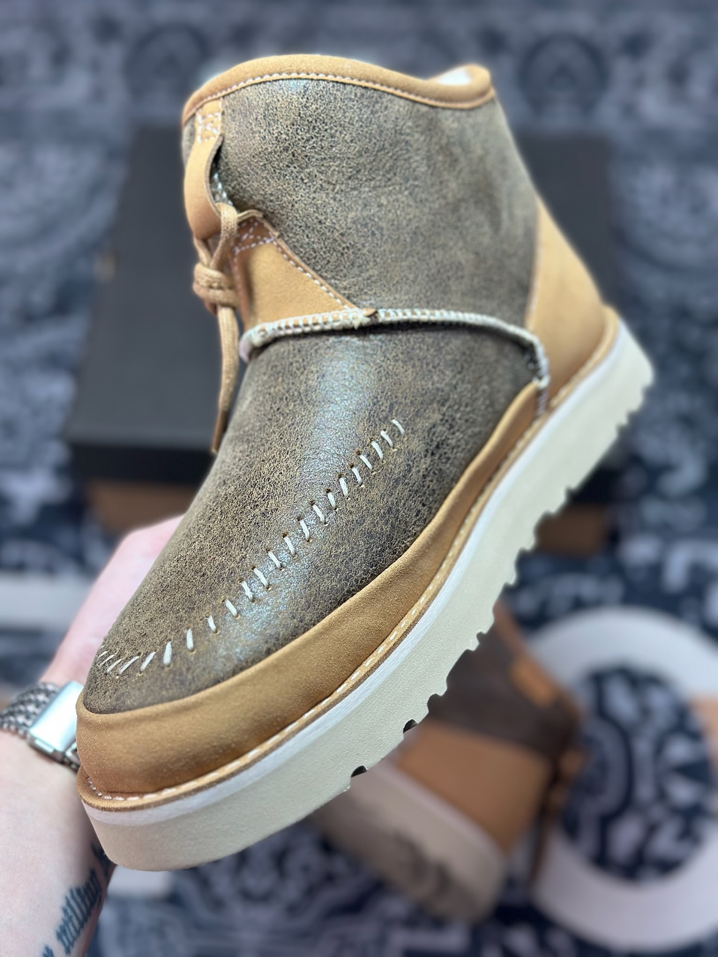 原装级别 平台外贸专供 UGG 绒面 圆头套筒 短筒 雪地靴 男女同款 1144017