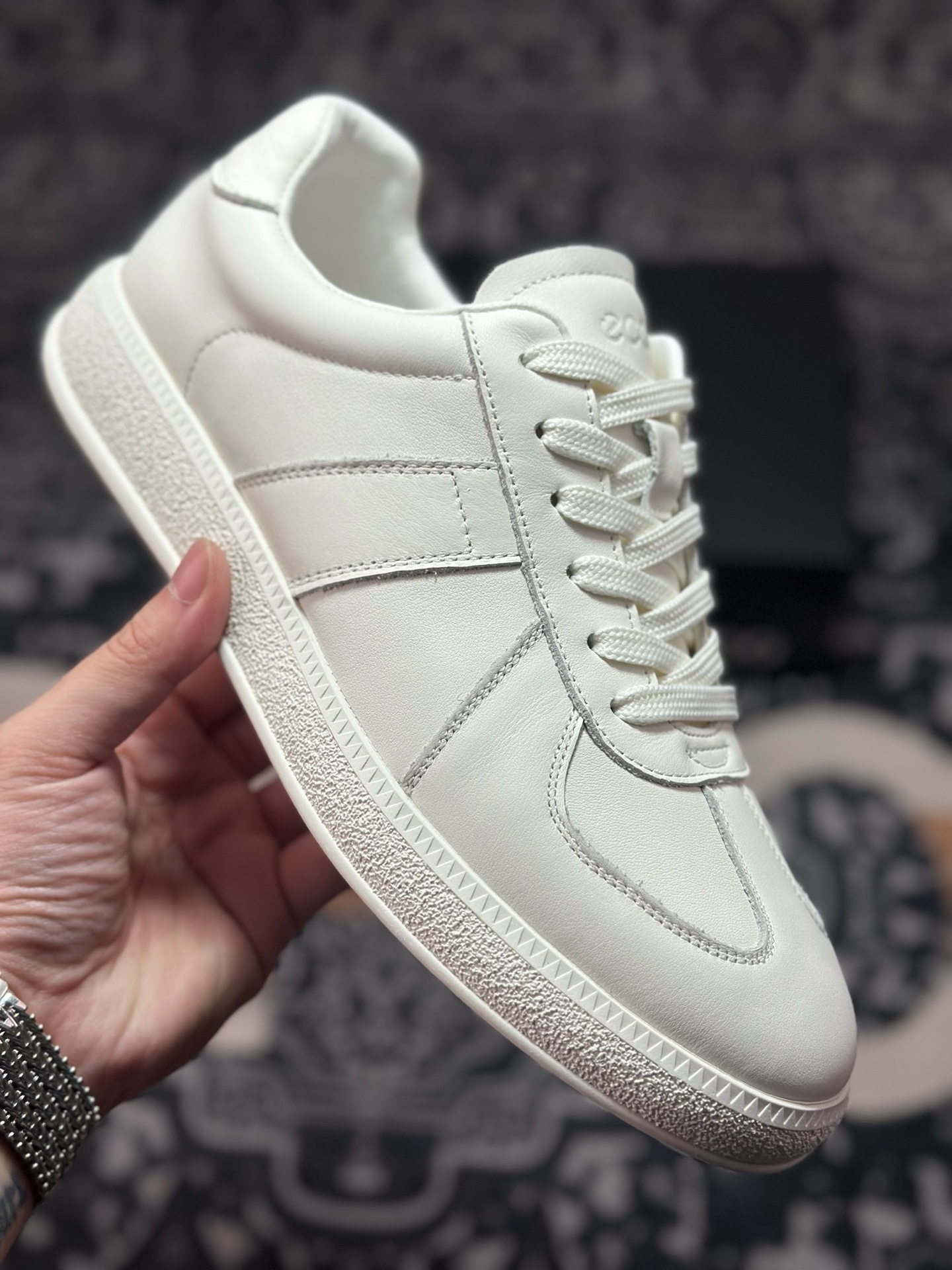 原装级别 ECCO爱步男鞋德训鞋秋 经典时尚百搭舒适小白鞋男