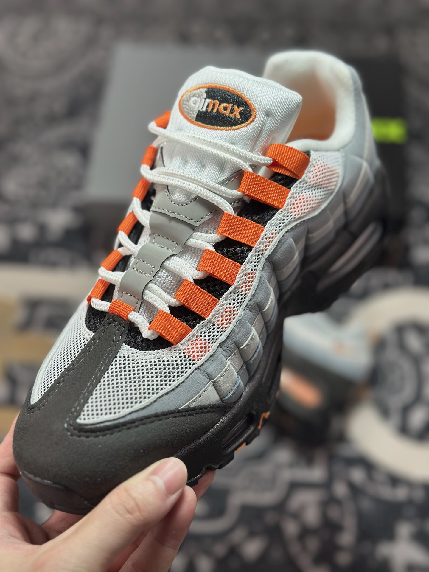 原装级别 Nike Air Max 95 复古减震气垫跑鞋 HM4740-005
