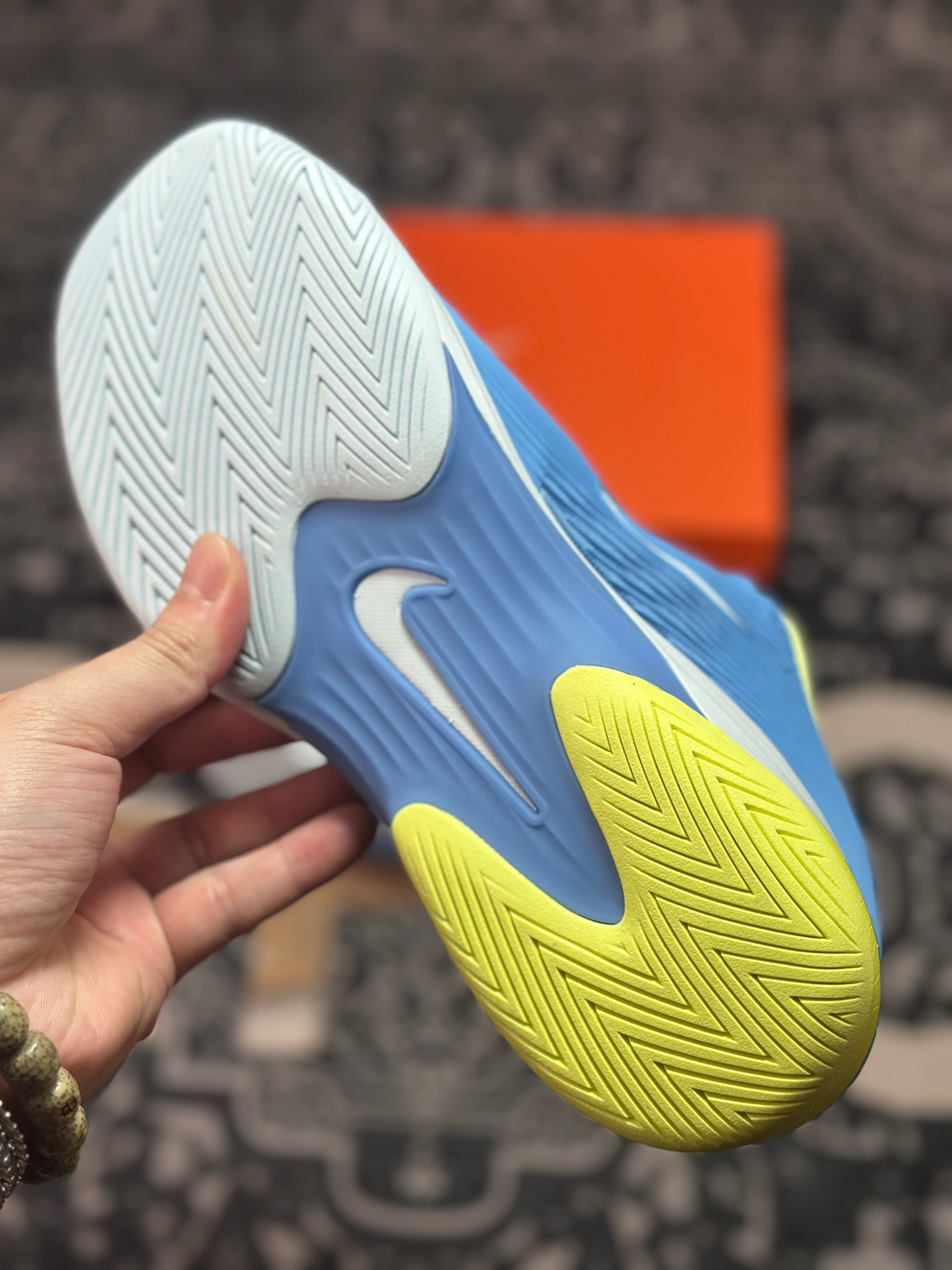 B2260 原装级别 Nike Vapor 12 舒适百搭 耐磨 低帮 网球鞋 FV5554-400