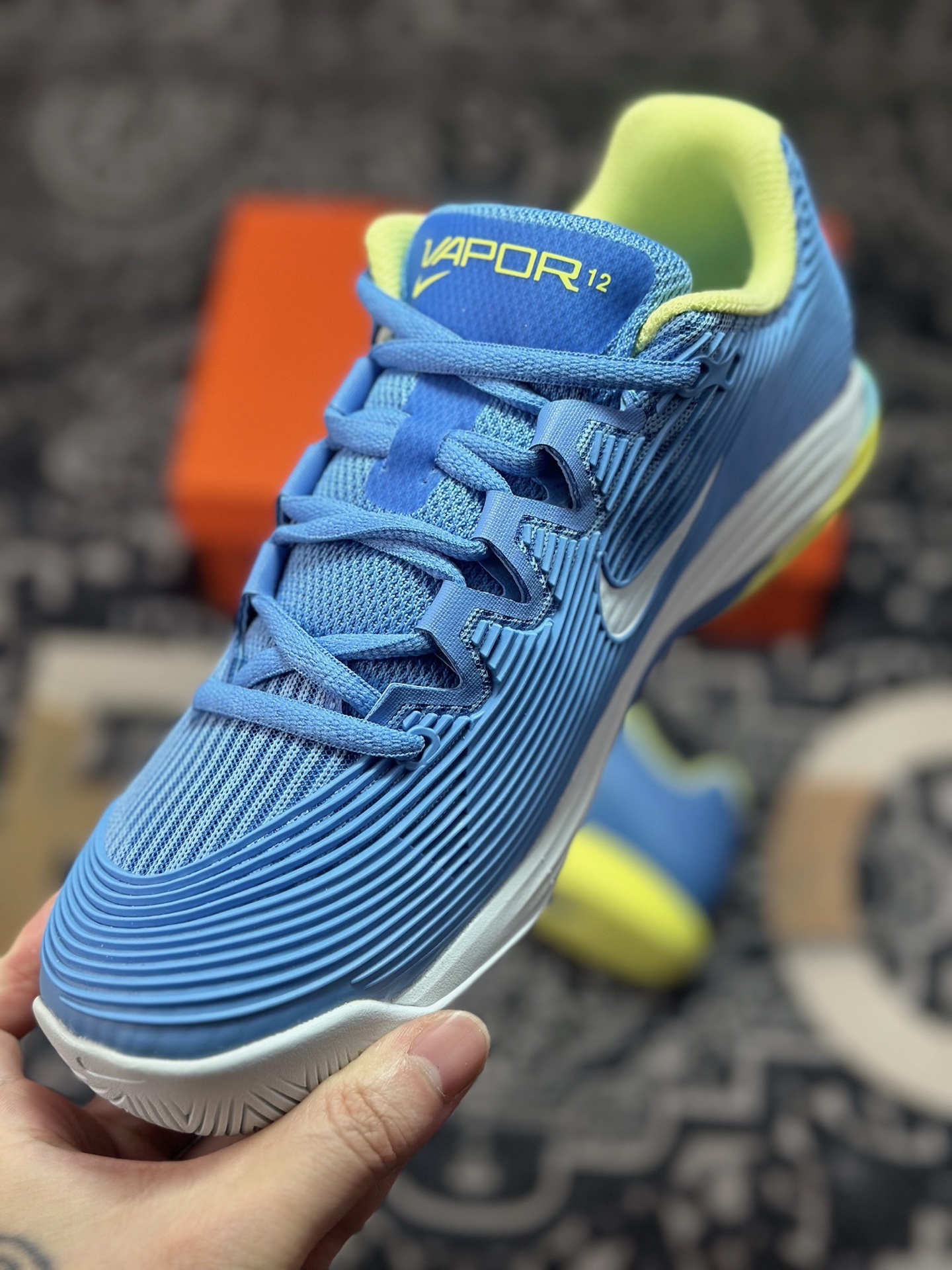 B2260 原装级别 Nike Vapor 12 舒适百搭 耐磨 低帮 网球鞋 FV5554-400