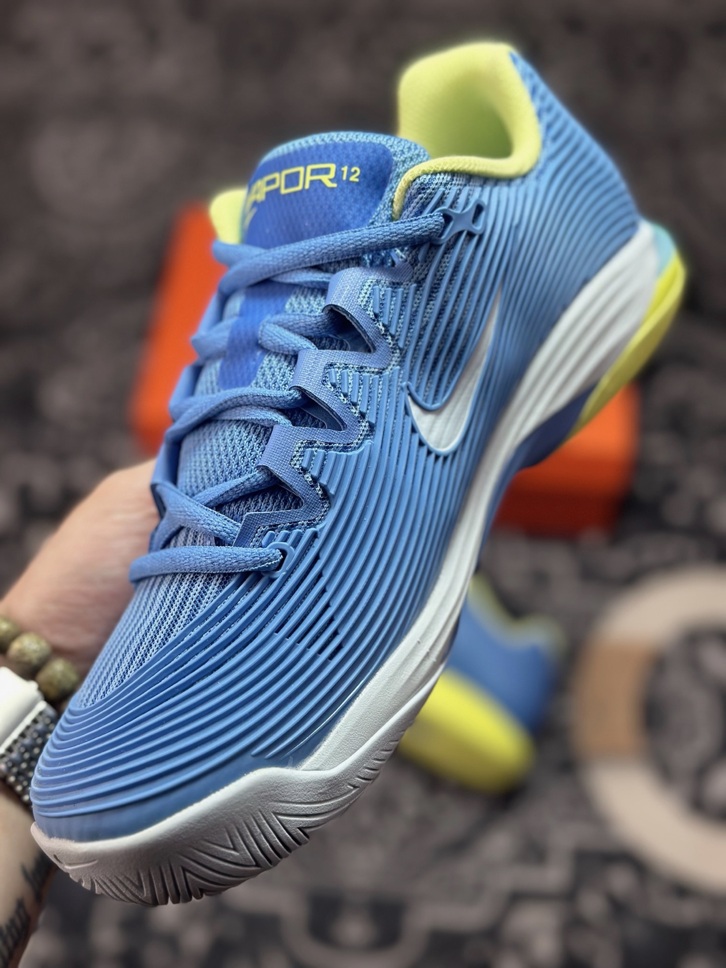 B2260 原装级别 Nike Vapor 12 舒适百搭 耐磨 低帮 网球鞋 FV5554-400