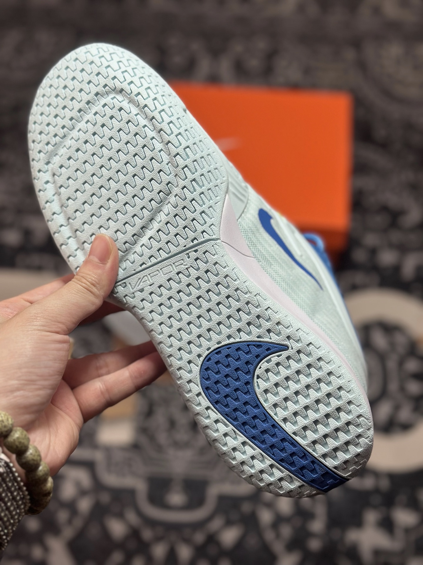 B2260 原装级别 Nike Vapor 3舒适百搭 耐磨 低帮 网球鞋 FZ2158-400